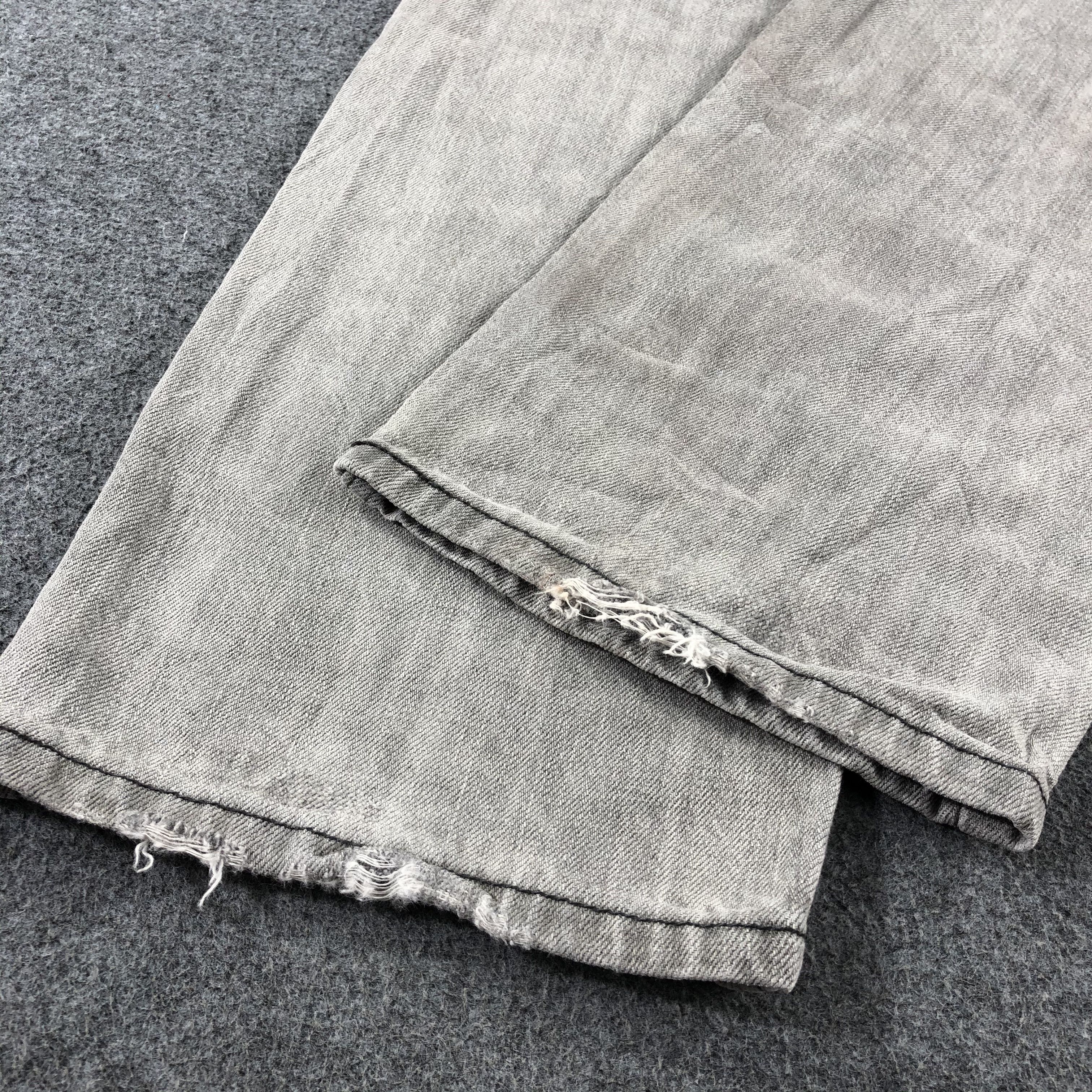 Levi's Vintage Levis 514 Jeans-J2483 Size US 33 - 6 Thumbnail