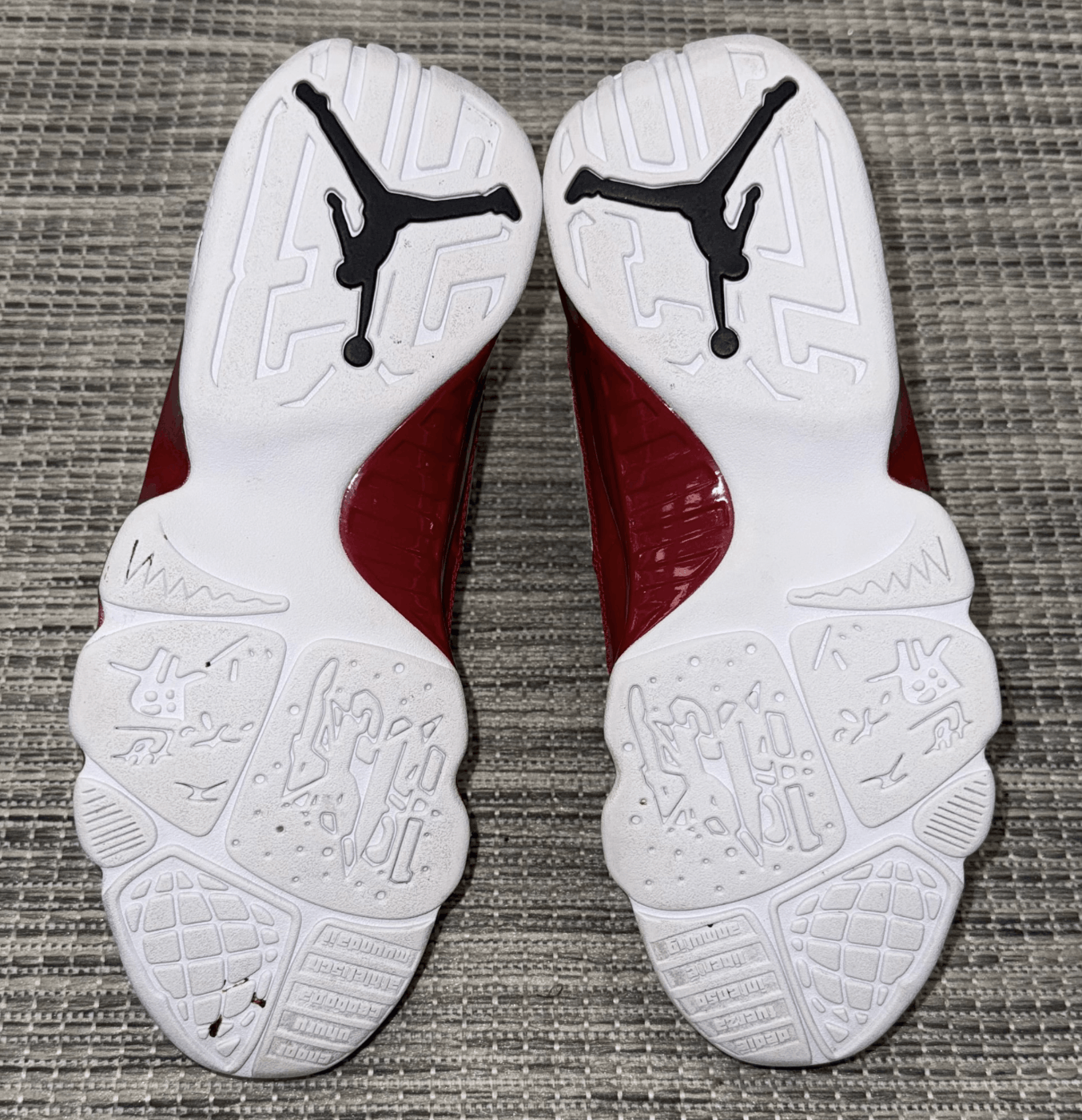Jordan Brand Air Jordan 9 "Gym Red" Size US 8.5 / EU 41-42 - 4 Thumbnail