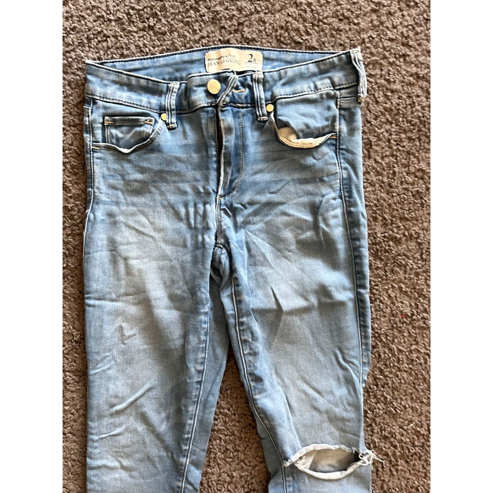 Abercrombie & Fitch Abercrombie & Fitch Jegging Jeans 2R Womens Low Rise Blue Stretch 26x29 Distressed Denim Cotton Spandex Embroidered Logo Size 26" / US 2 / IT 38 - 2 Thumbnail