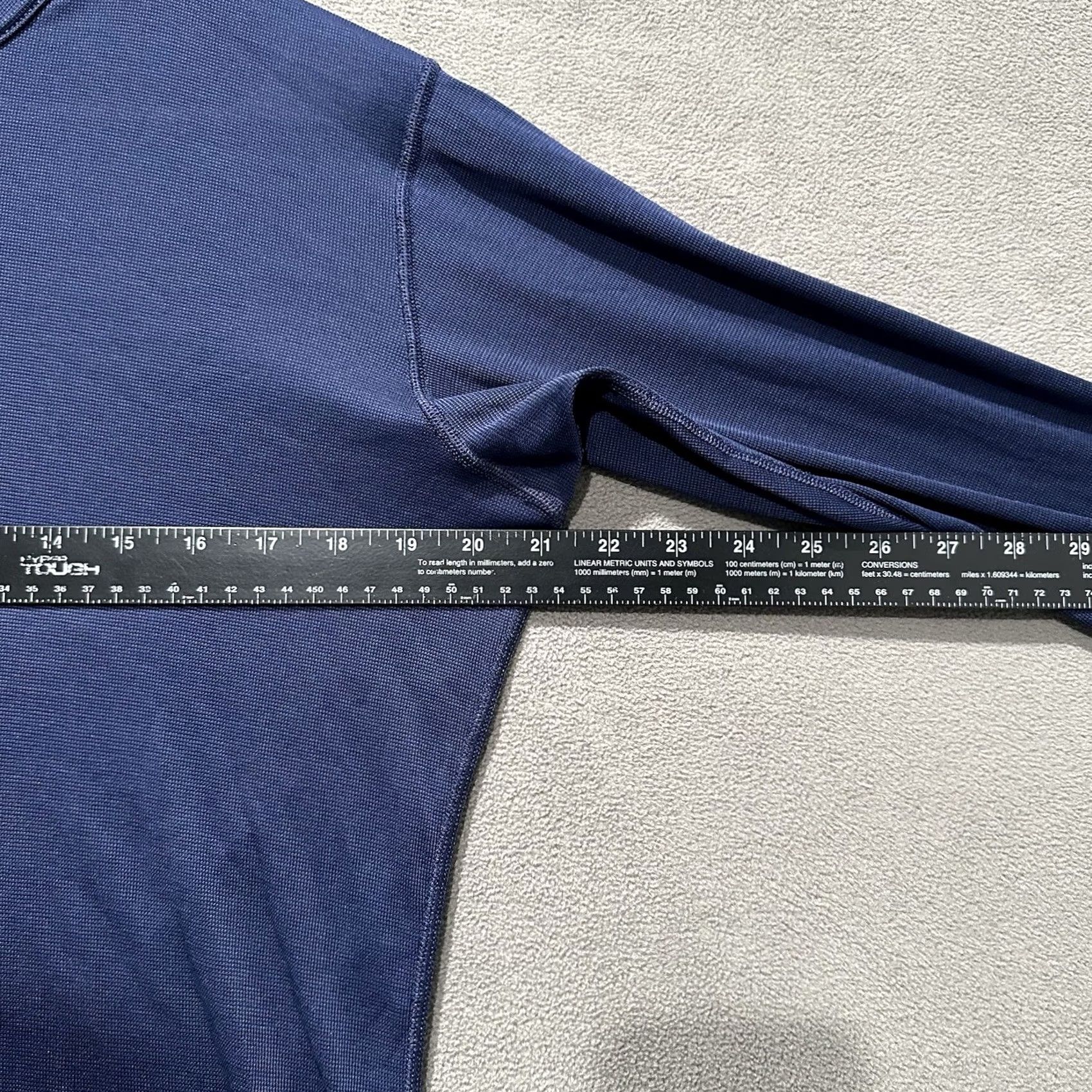 Patagonia VINTAGE Patagonia Shirt Mens Medium Blue Capilene Baselayer Crewneck Made In USA Size US M / EU 48-50 / 2 - 7 Thumbnail