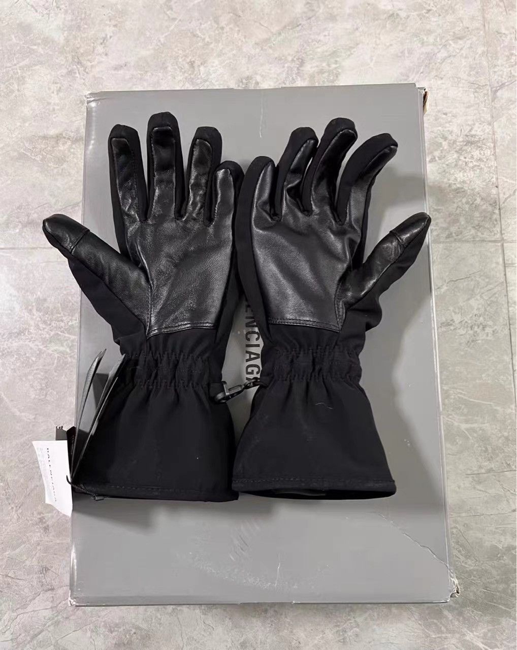 Balenciaga Balenciaga 3B Logo Reflective Ski Gloves Nylon & Cowhide K28 Size ONE SIZE - 2 Thumbnail