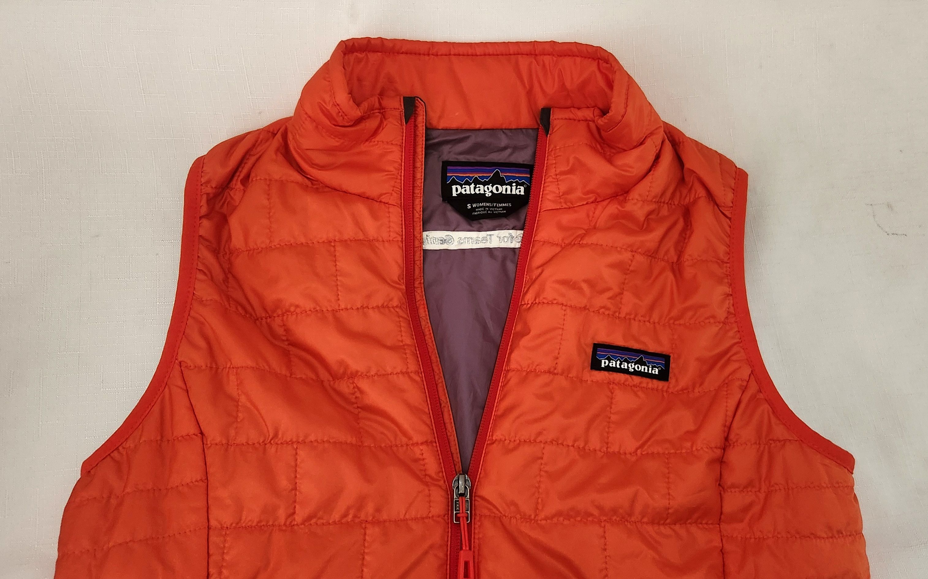 Patagonia Patagonia W's women's Nano Puff orange puffer Vest Size S / US 4 / IT 40 - 6 Thumbnail