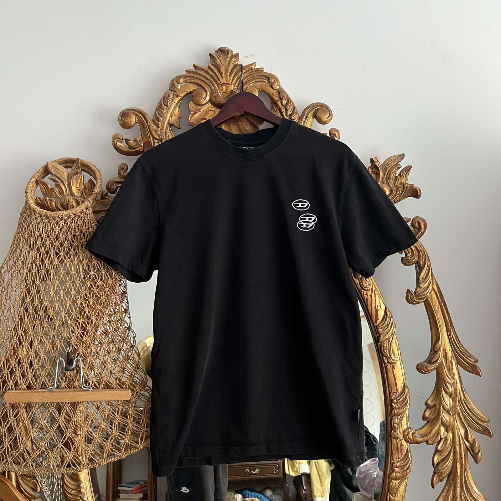 Diesel Diesel Black T-Shirt Sz S Size US S / EU 44-46 / 1 - 1 Thumbnail