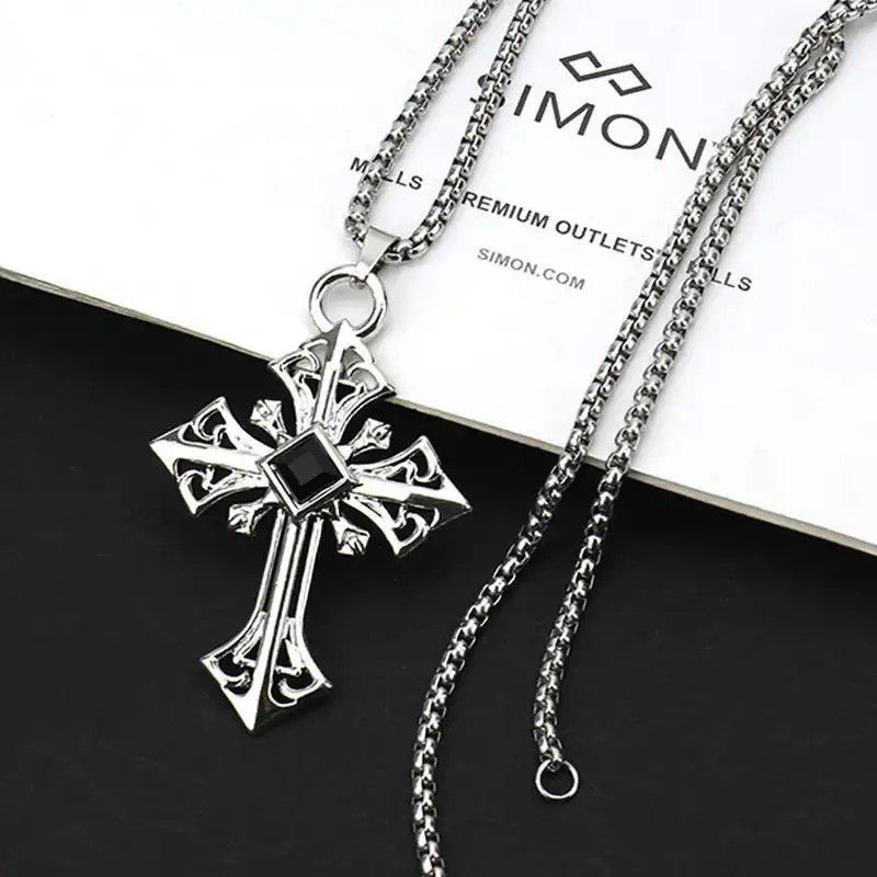 Jewelry × Vintage New Gothic Hollowed Out Cross Pendant Necklace Size ONE SIZE - 1 Preview