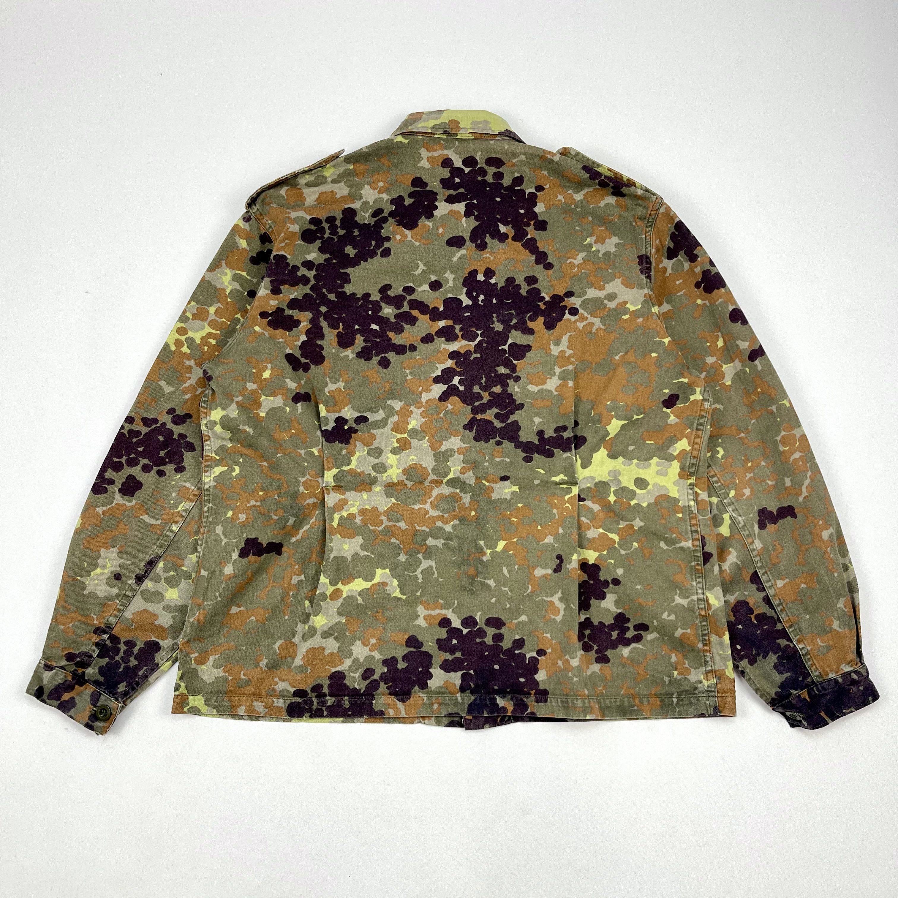 Other Vintage German Military 1993 Faded Camo Field Jacket Size US M / EU 48-50 / 2 - 3 Thumbnail