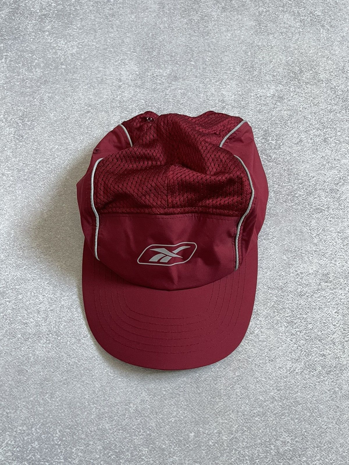 Vintage 90's Reebok 5 Panel Sports Archive Cap Hat