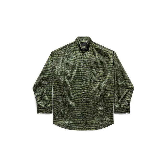 Balenciaga o1bcso1str0426 Cocoon Shirt in Green Size XS / US 0-2 / IT 36-38 - 1 Thumbnail