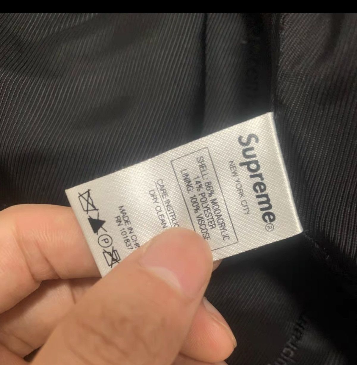 Supreme Supreme Faux Fur repeater bomber green Size US S / EU 44-46 / 1 - 2 Thumbnail