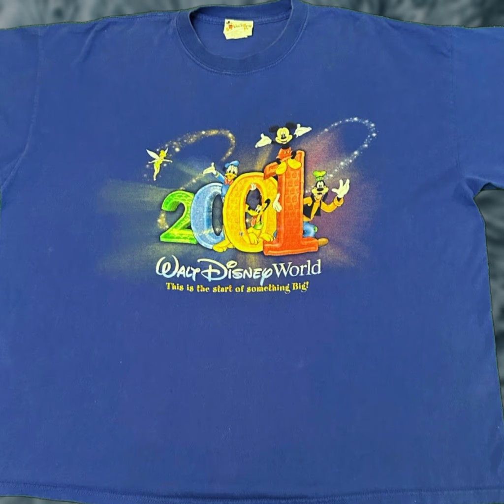 Disney VINTAGE Mickey Mouse Friends 90s Y2K Disney T-Shirt Mens 3XL Blue Size US XXL / EU 58 / 5 - 1 Thumbnail
