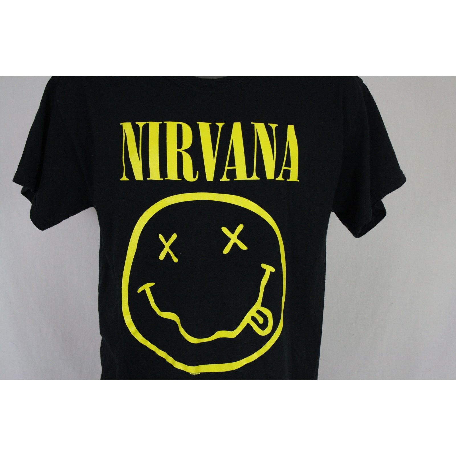 Nirvana NWT Nirvana Smiley Face Logo Officially Licensed Black Shirt Size US L / EU 52-54 / 3 - 2 Thumbnail