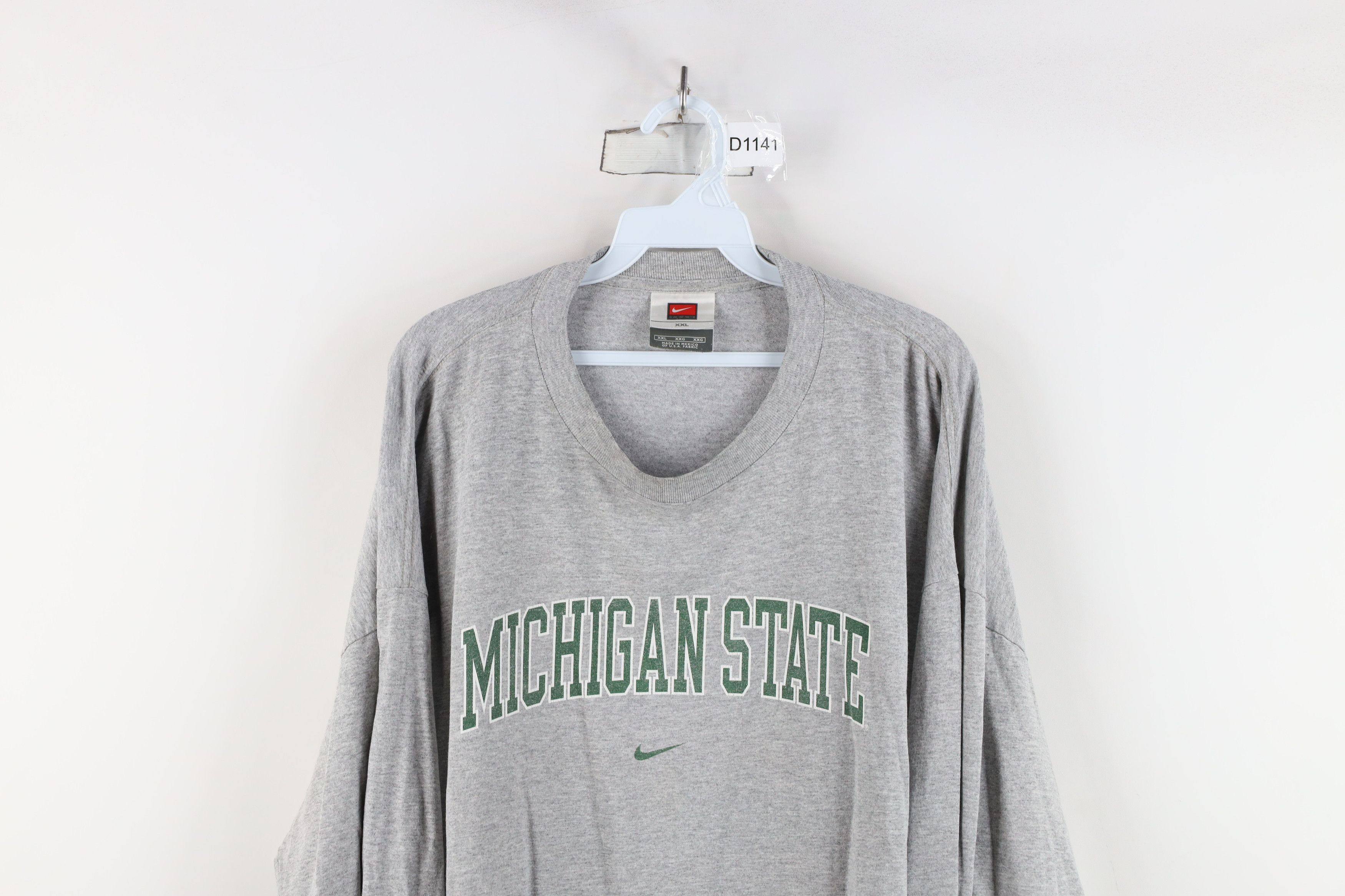 Nike × Vintage Vintage Nike Center Swoosh Michigan State University T-Shirt Size US XXL / EU 58 / 5 - 2 Thumbnail