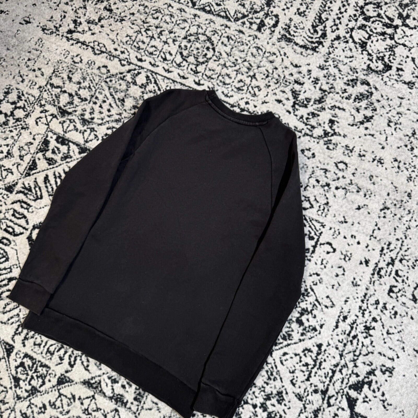 Adidas Vintage Adidas Unisex Black Cotton Crewneck Size S Y2K 90s Size US S / EU 44-46 / 1 - 11 Thumbnail