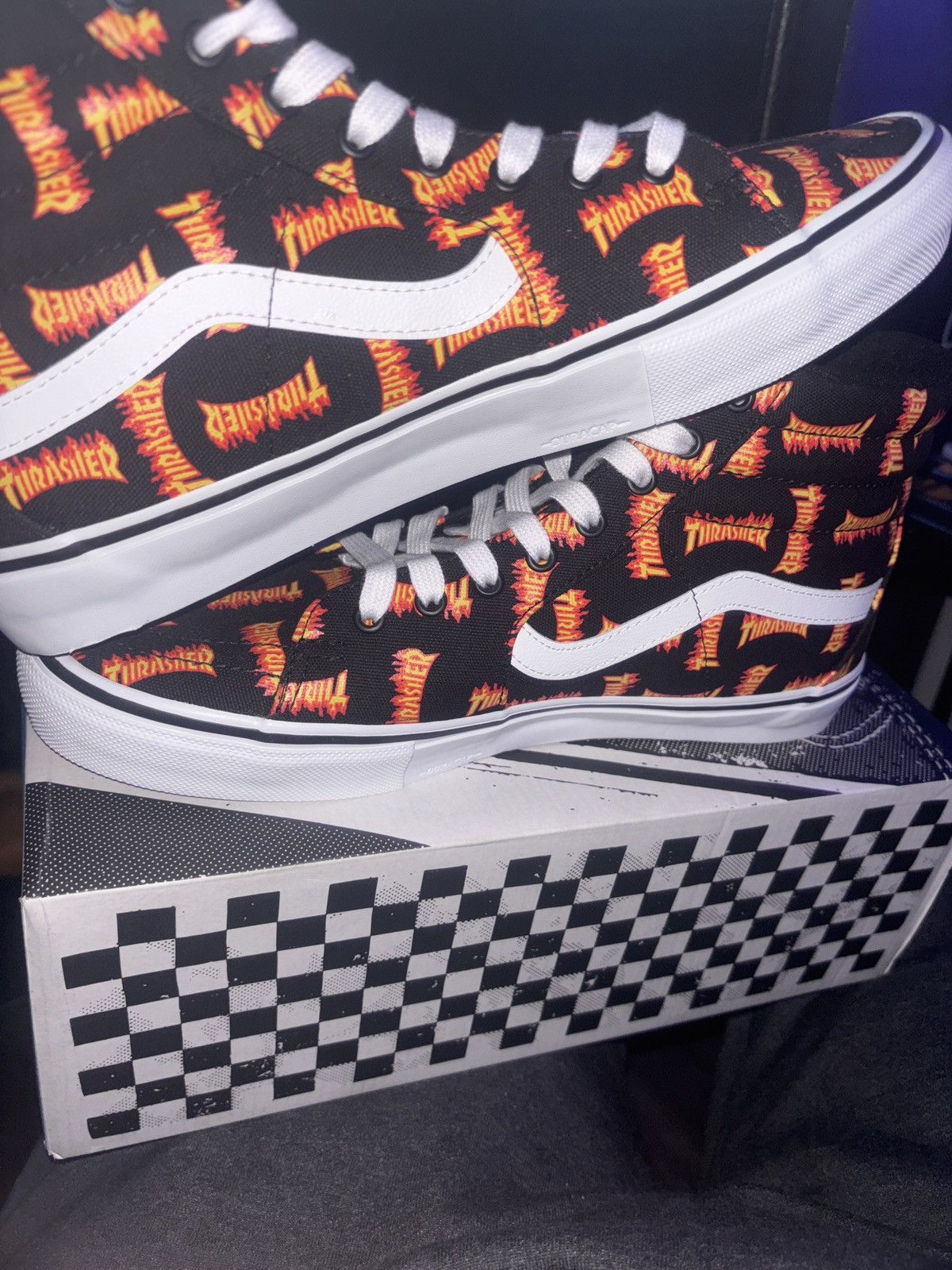 Vans Vans Sk8-Hi “Thrasher Allover Logo” Size US 12 / EU 45 - 5 Thumbnail