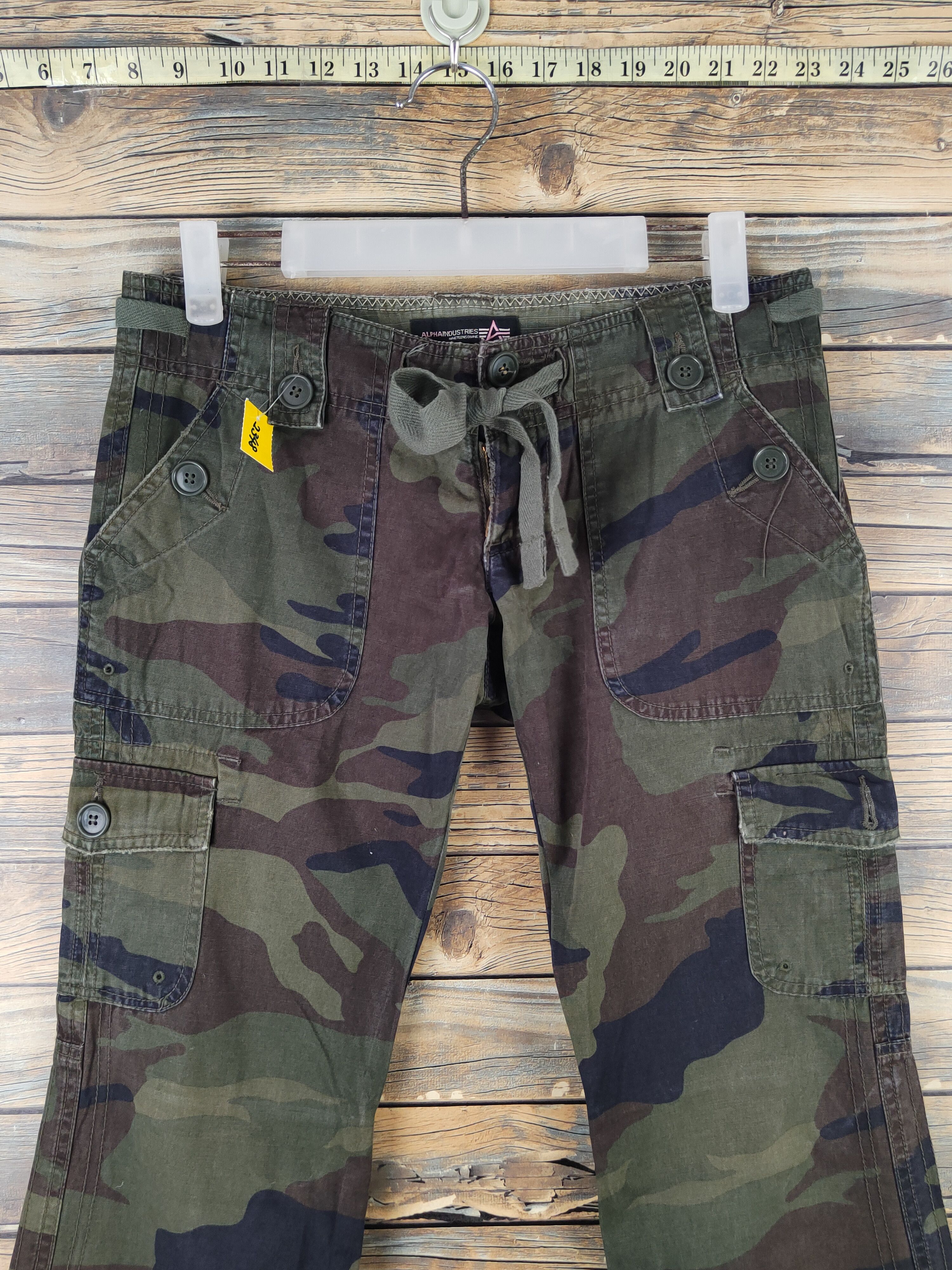 Alpha Industries DL Alpha Industries Camouflage Multipocket Cargo Pants #2348 Size 26" / US 2 / IT 38 - 2 Thumbnail