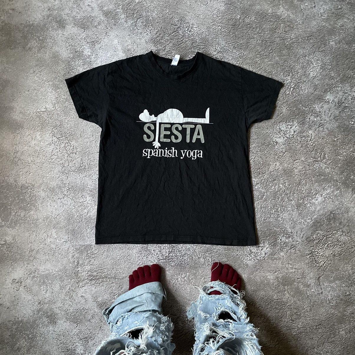 Vintage Vintage Y2K Siesta Spanish Yoga Graphic Tee Streetwear M Size US M / EU 48-50 / 2 - 1 Thumbnail