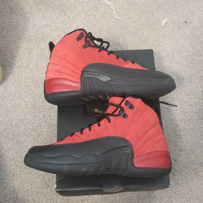 Air Jordan 12 Retro GS Reverse Flu Game Size US 7 Youth Used