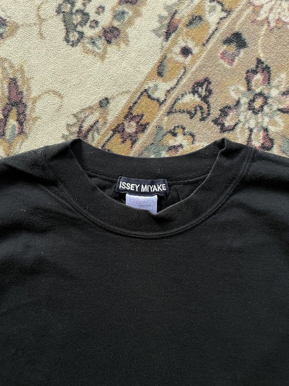 Issey Miyake Vintage Plain Issey Miyake Tee Size US L / EU 52-54 / 3 - 3 Thumbnail