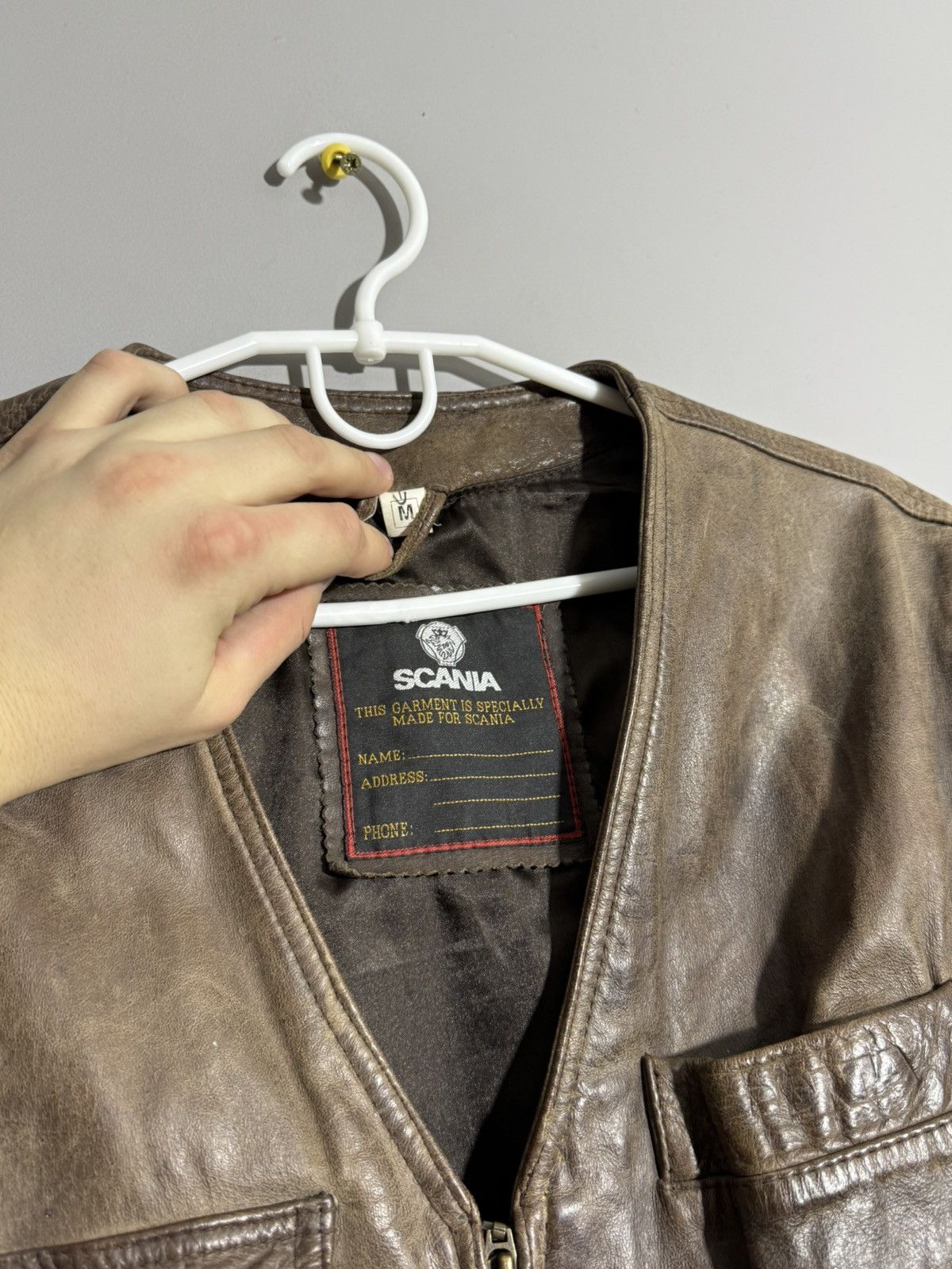 Other Vintsge Scania leather vest size M Size US M / EU 48-50 / 2 - 8 Thumbnail
