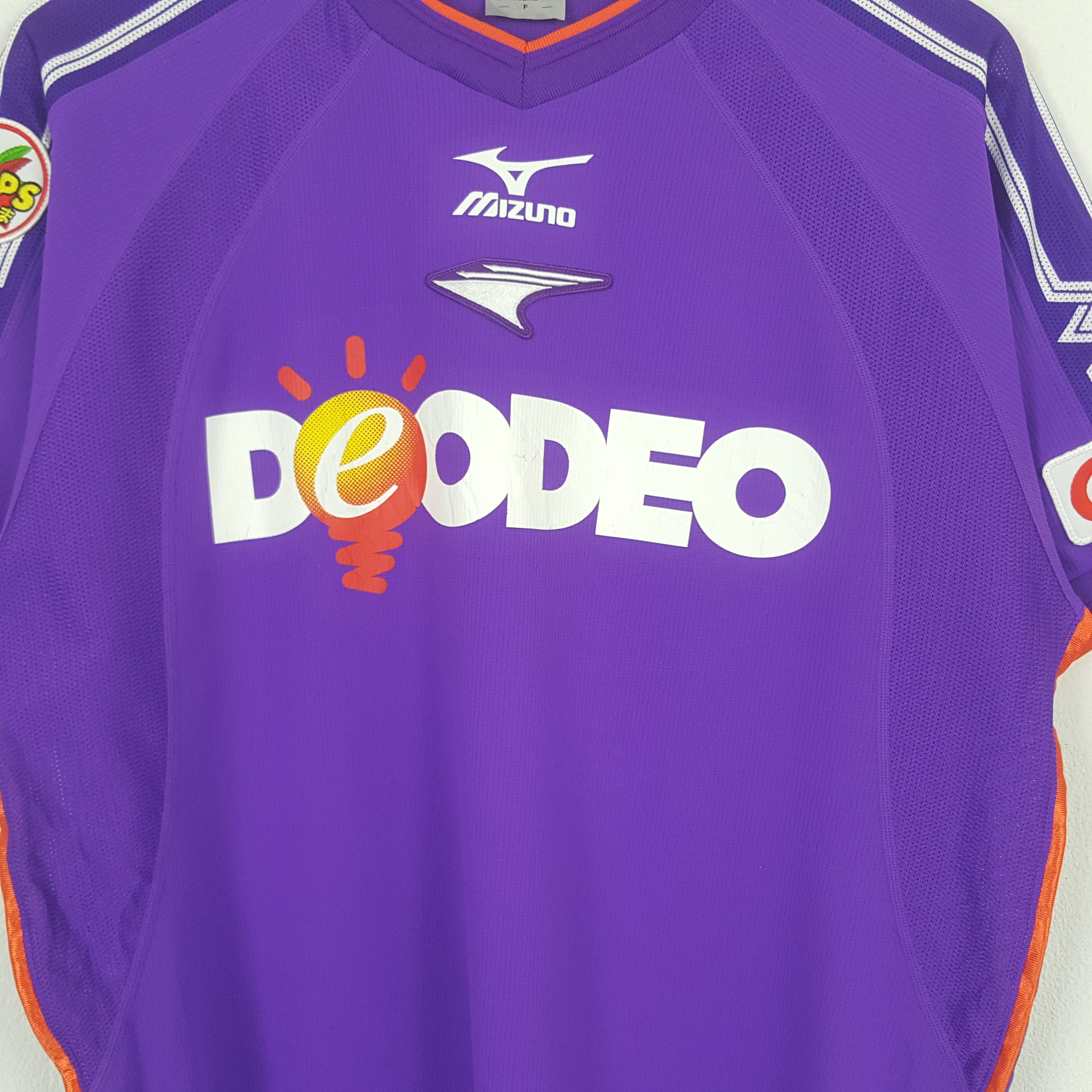 Mizuno × Vintage Vintage Mizuno Calbee Japanese Soccer Team Jersey C276n74 Size US M / EU 48-50 / 2 - 2 Thumbnail