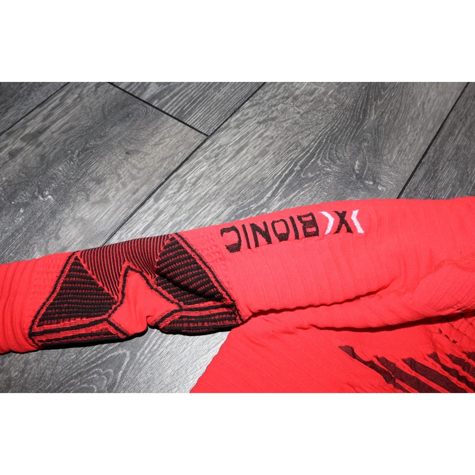 Vintage X BIONIC EFFEKTOR RUNNING THERMO LONGSLEEVE WINTER SHIRT RED COMPRESSION MENS S Shirt Mens Small Red Size US S / EU 44-46 / 1 - 3 Thumbnail
