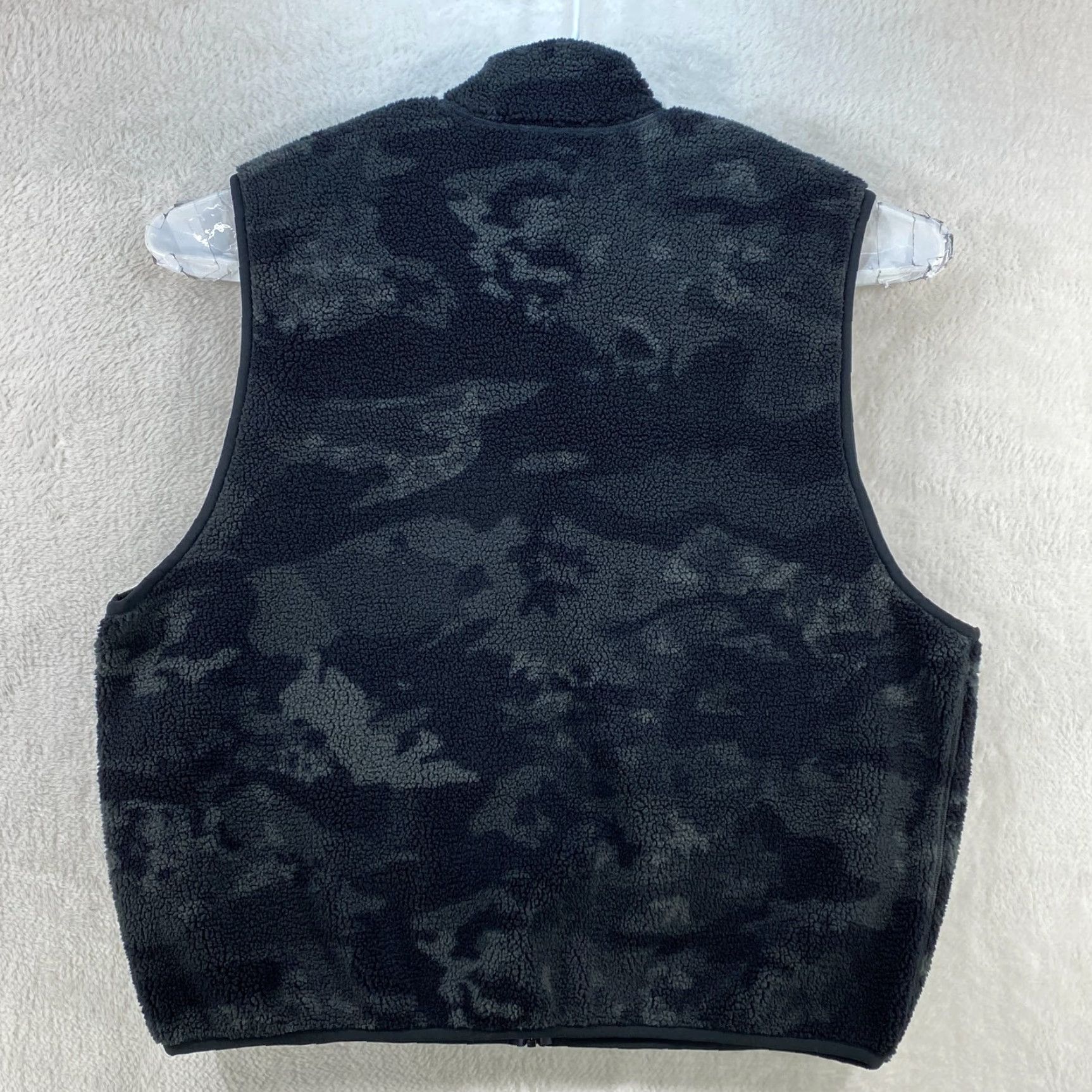 Adidas adidas Fleece Vest Jacket Reversible Black Camo Mens XL New NWT II8157 Size US XL / EU 56 / 4 - 2 Thumbnail
