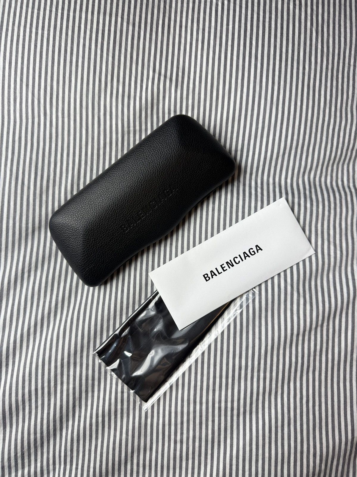 Balenciaga SS17 Black Frameless Sunglasses Size ONE SIZE - 7 Thumbnail