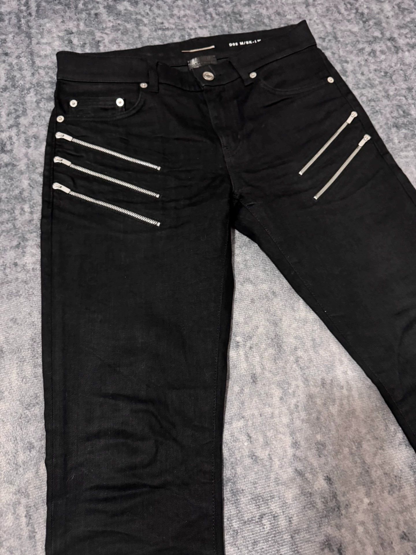 Saint Laurent Paris Authentic Saint Laurent SLP15FW Black Basic Denim Jeans Size US 29 - 4 Thumbnail