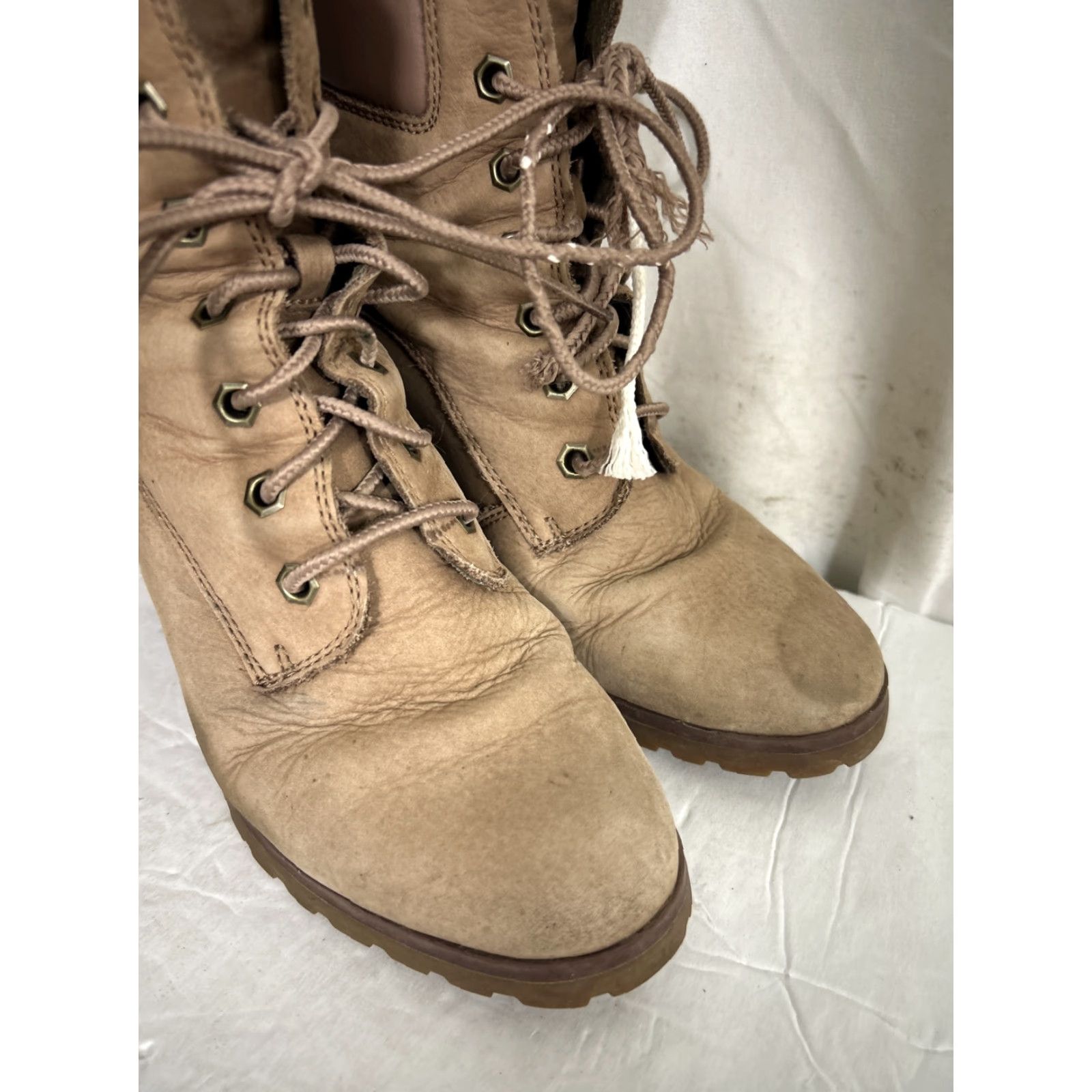 Timberland VINTAGE Timberland Boots Allington 6-inch Lace-Up Heeled Boot Womens 7 Tan Lights Taupe Nubuck Leather Size US 7 / IT 37 - 2 Thumbnail