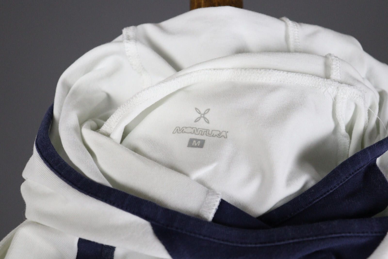 Designer Montura The Ergonomic Equipage White Hoodie Sweater Size M Size M / US 6-8 / IT 42-44 - 8 Thumbnail