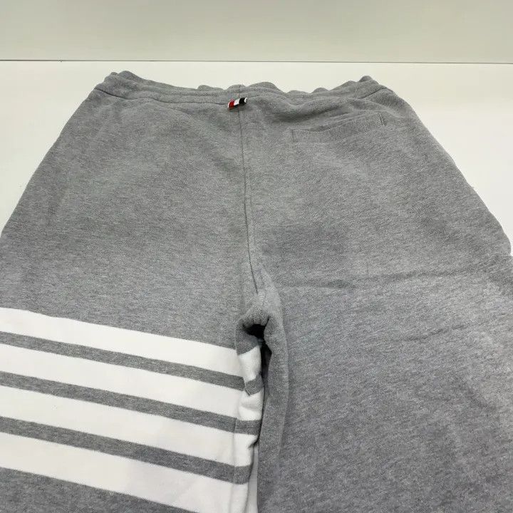 Thom Browne Thom Browne Classic Striped Casual Shorts for Men -2507 Size US 26 / EU 42 - 9 Thumbnail