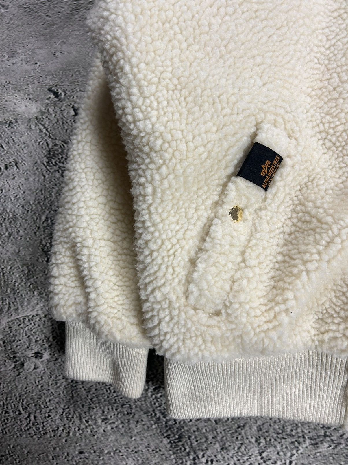 Alpha Industries Alpha Industries sherpa zip hoodie white Size US M / EU 48-50 / 2 - 5 Thumbnail