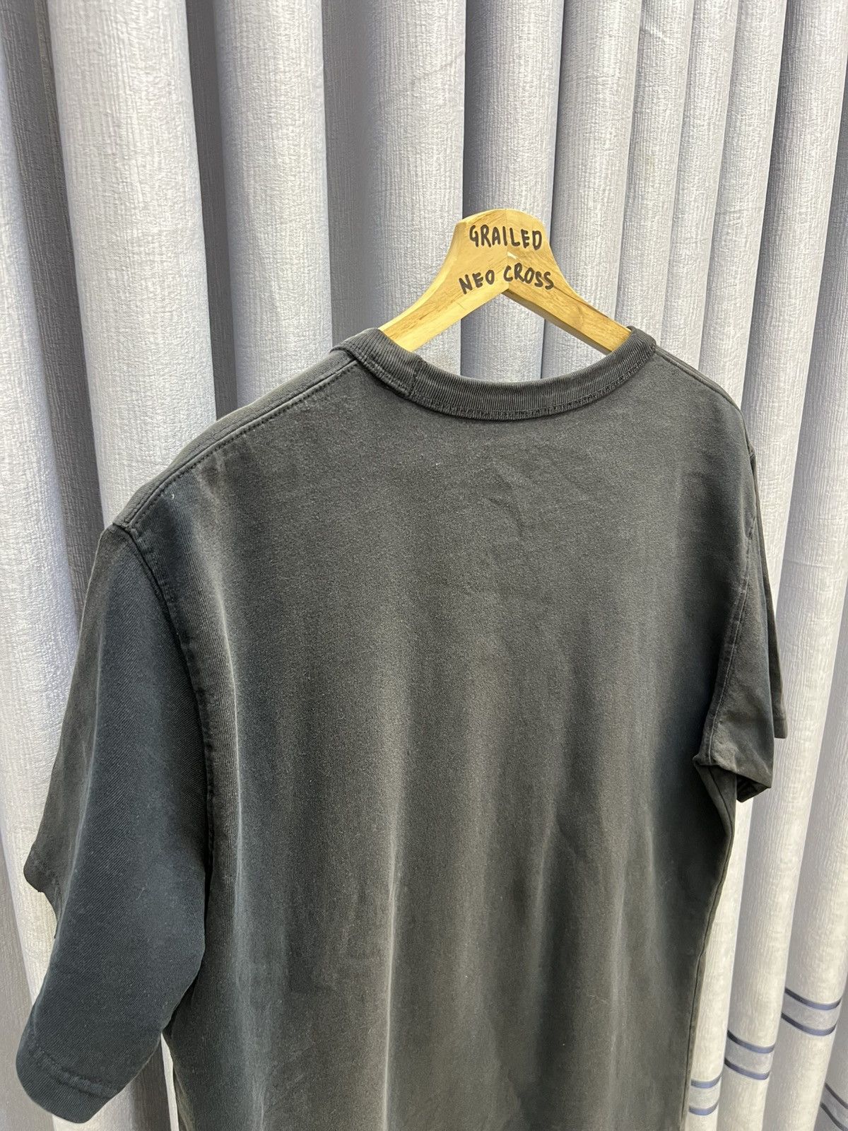 Lemaire × Uniqlo THRASHED FADED UNIQLO LEMAIRE DISTRESSED PLAIN TEE Size US L / EU 52-54 / 3 - 6 Thumbnail
