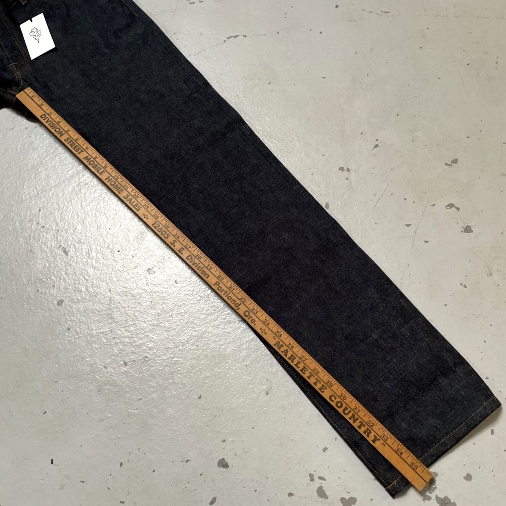 Denime Ginew Jeans Dark Blue Denim 32 Unisex Adults 32 NWT USA Made Selvedge Straight Jeans Color Black Size US 32 / EU 48 - 4 Thumbnail