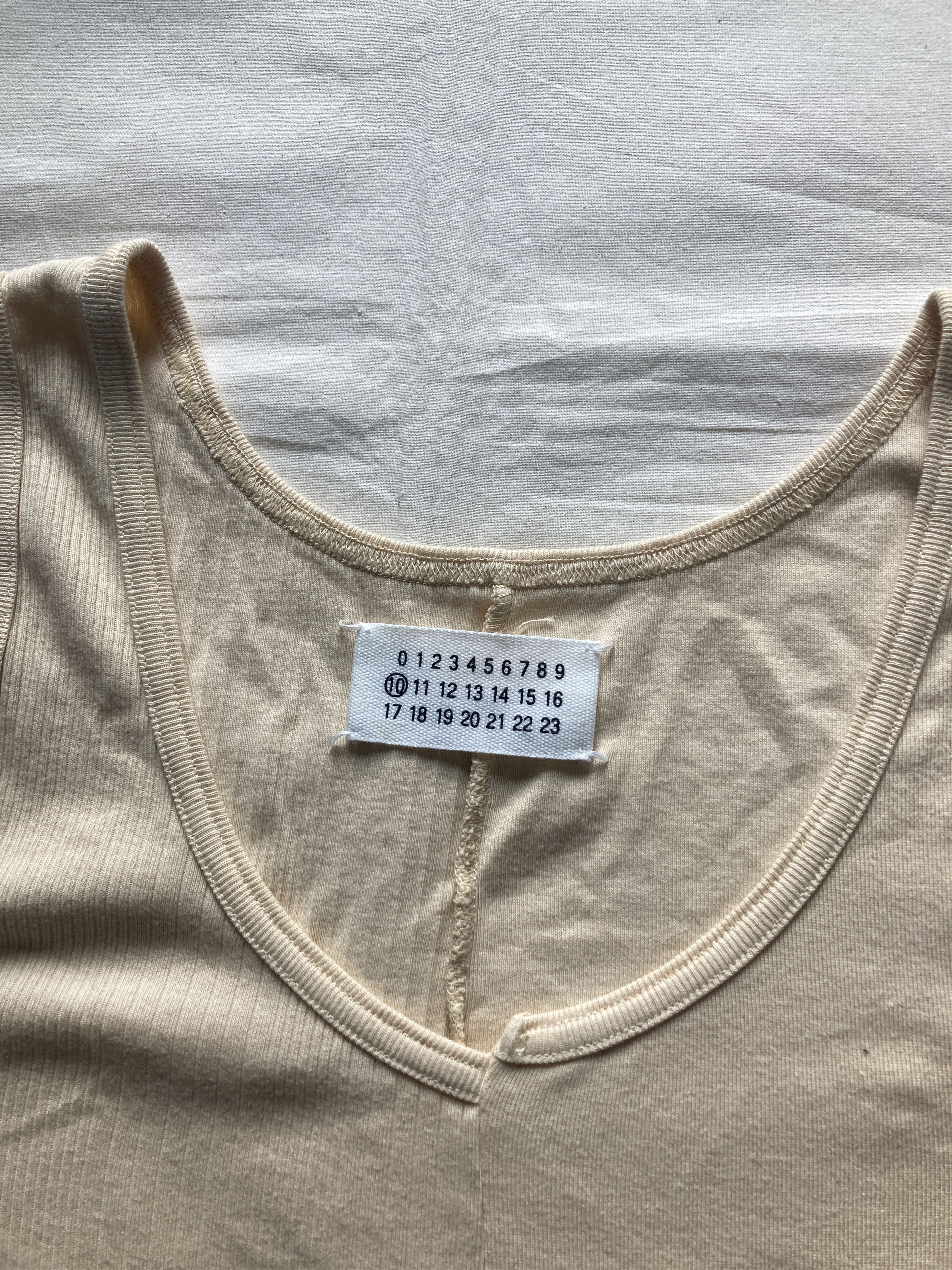 Maison Margiela SS2005 Deconstructed Tank Top Size US L / EU 52-54 / 3 - 7 Thumbnail