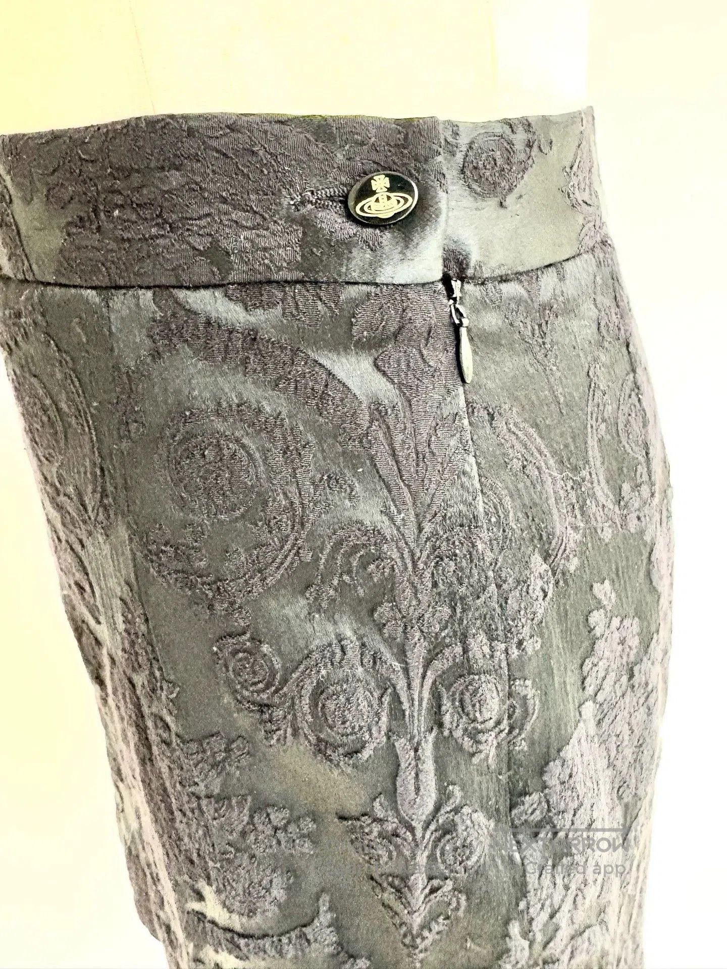 Vivienne Westwood Vivienne Westwood Black Silk Embroidered Skirt. Size US 40 / EU 56 - 6 Thumbnail