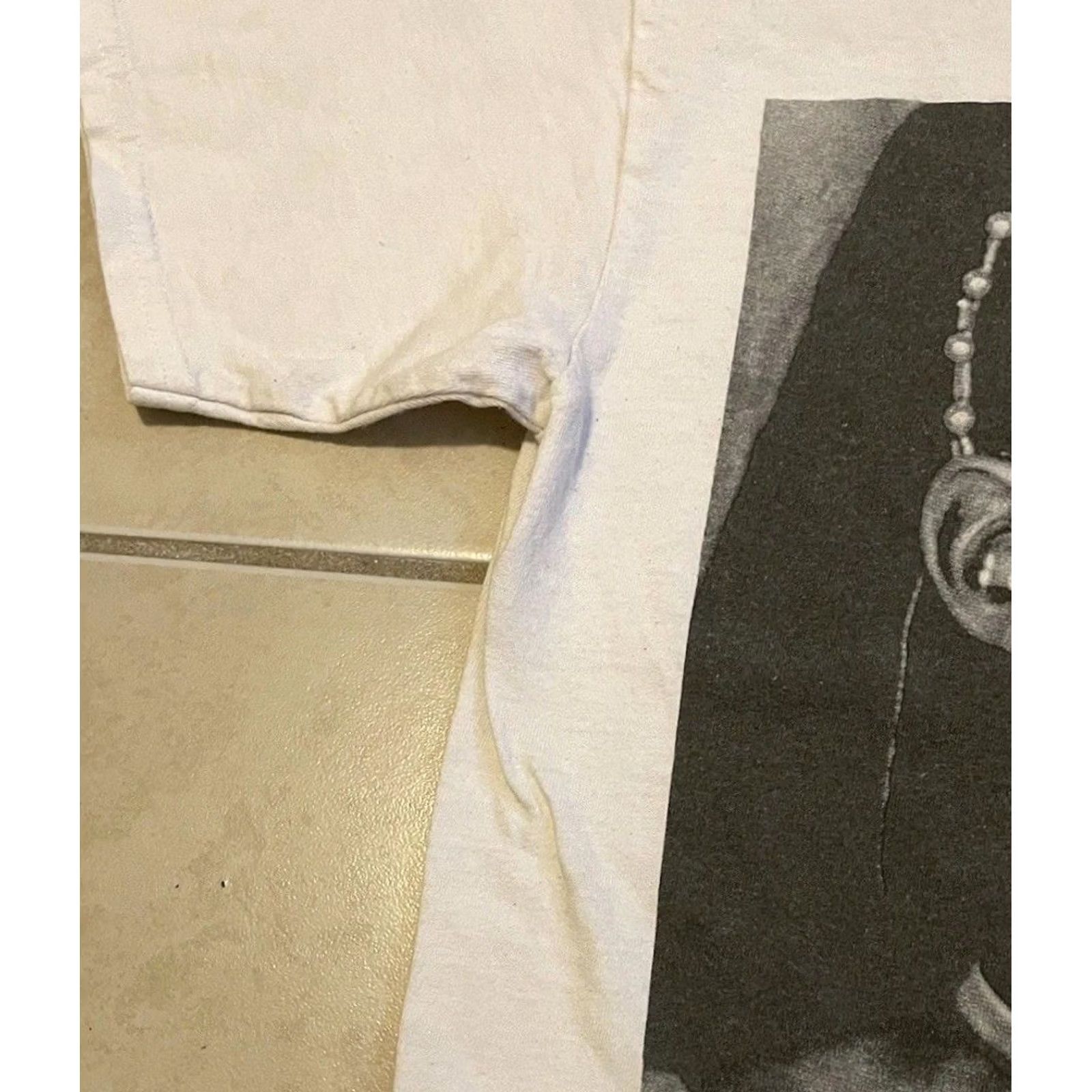 Vintage Ariana Grande Faded Sweetener Tour Shirt XS Concert White T-Shirt Grunge Vintage 90s Hip Hop Rock Pop Size US XS / EU 42 / 0 - 7 Thumbnail