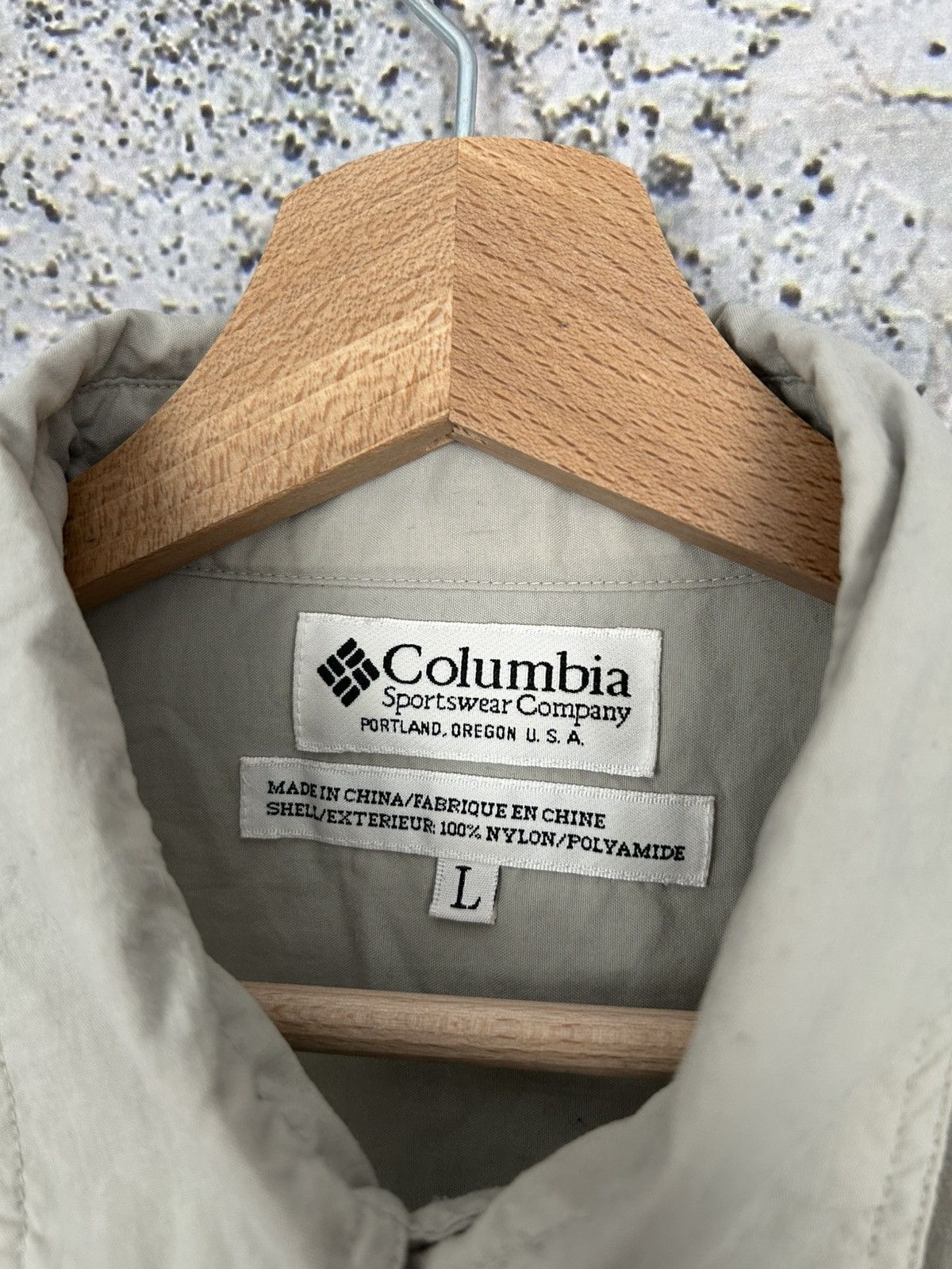 Vintage Columbia Outdoor Streetwear Gorpcore Hype 90s