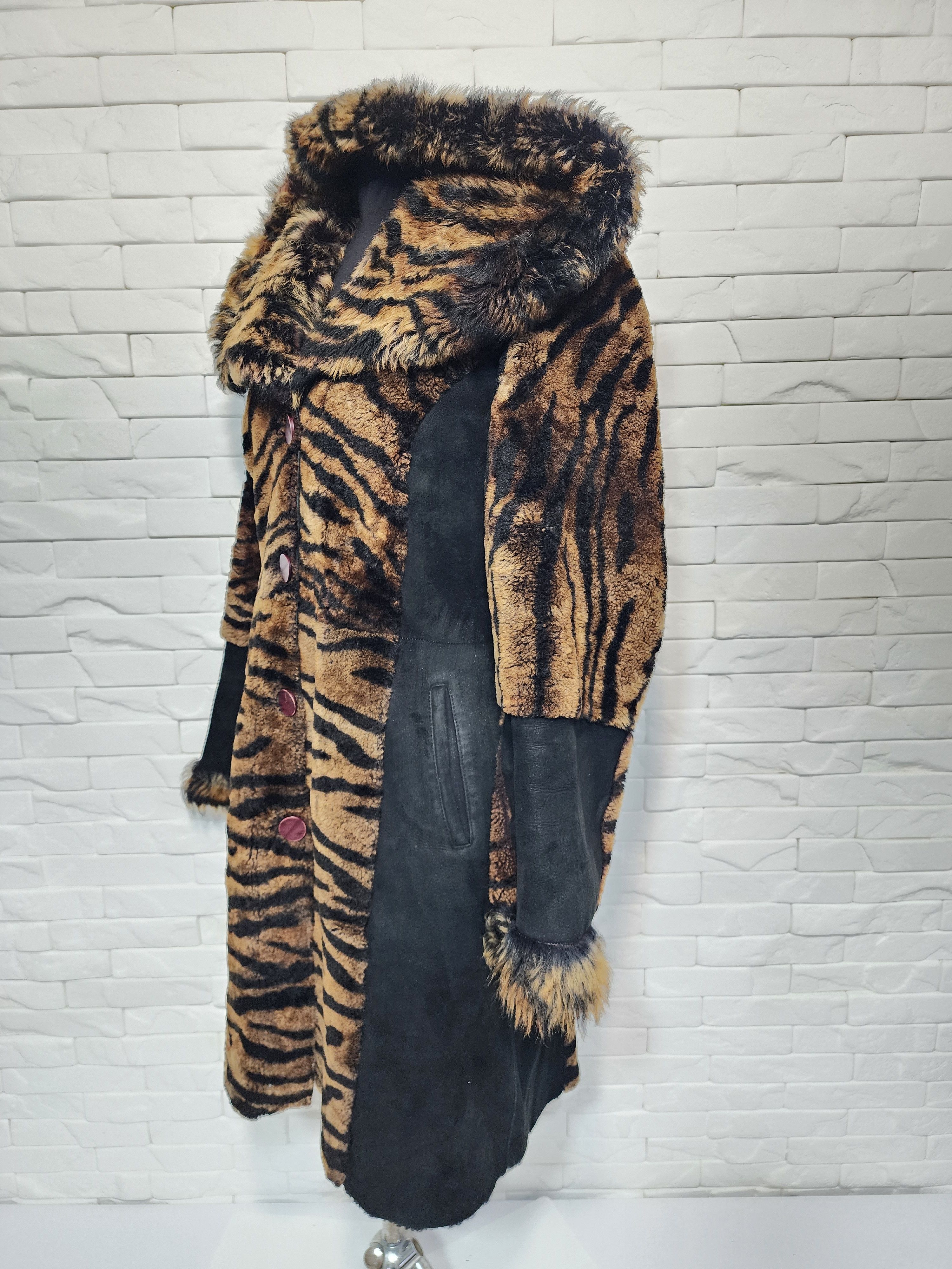 Designer Brown Women's Sheepskin Coat Size L / US 10 / IT 46 - 2 Thumbnail
