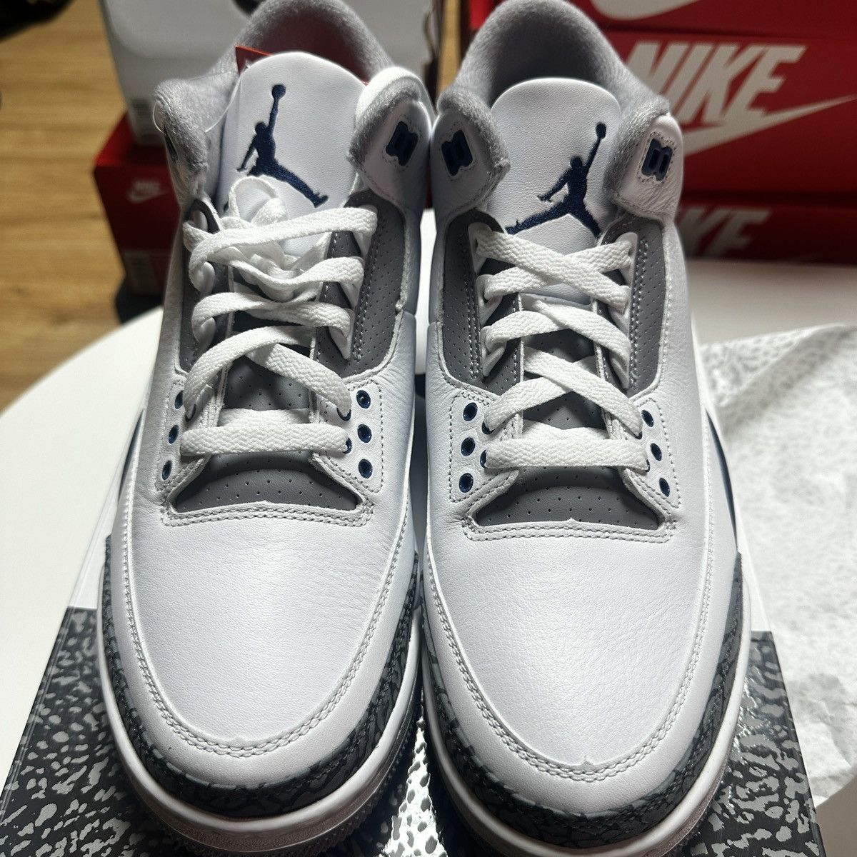 Jordan Brand *NEW* SIZE 10.5 US MEN Air Jordan 3 Retro MIDNIGHT NAVY 2023 Size US 10 / EU 43 - 6 Thumbnail