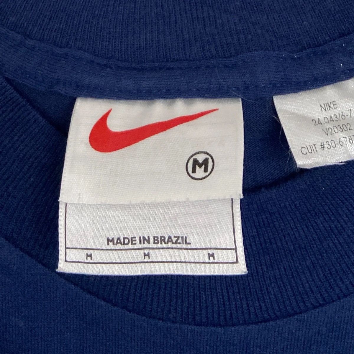 Nike Vintage Nike Foosball Boca Juniors Tshirts Size US L / EU 52-54 / 3 - 4 Thumbnail