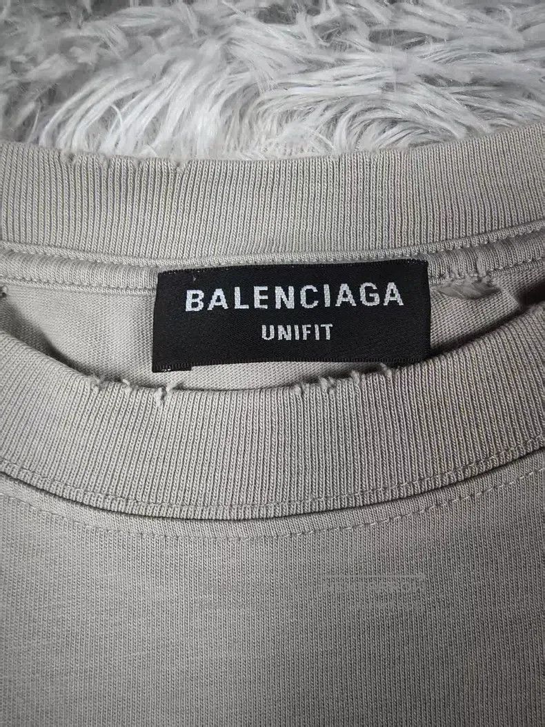 Balenciaga Balenciaga Blurred Mosaic Logo Short Sleeve T-Shirt Size US M / EU 48-50 / 2 - 4 Thumbnail