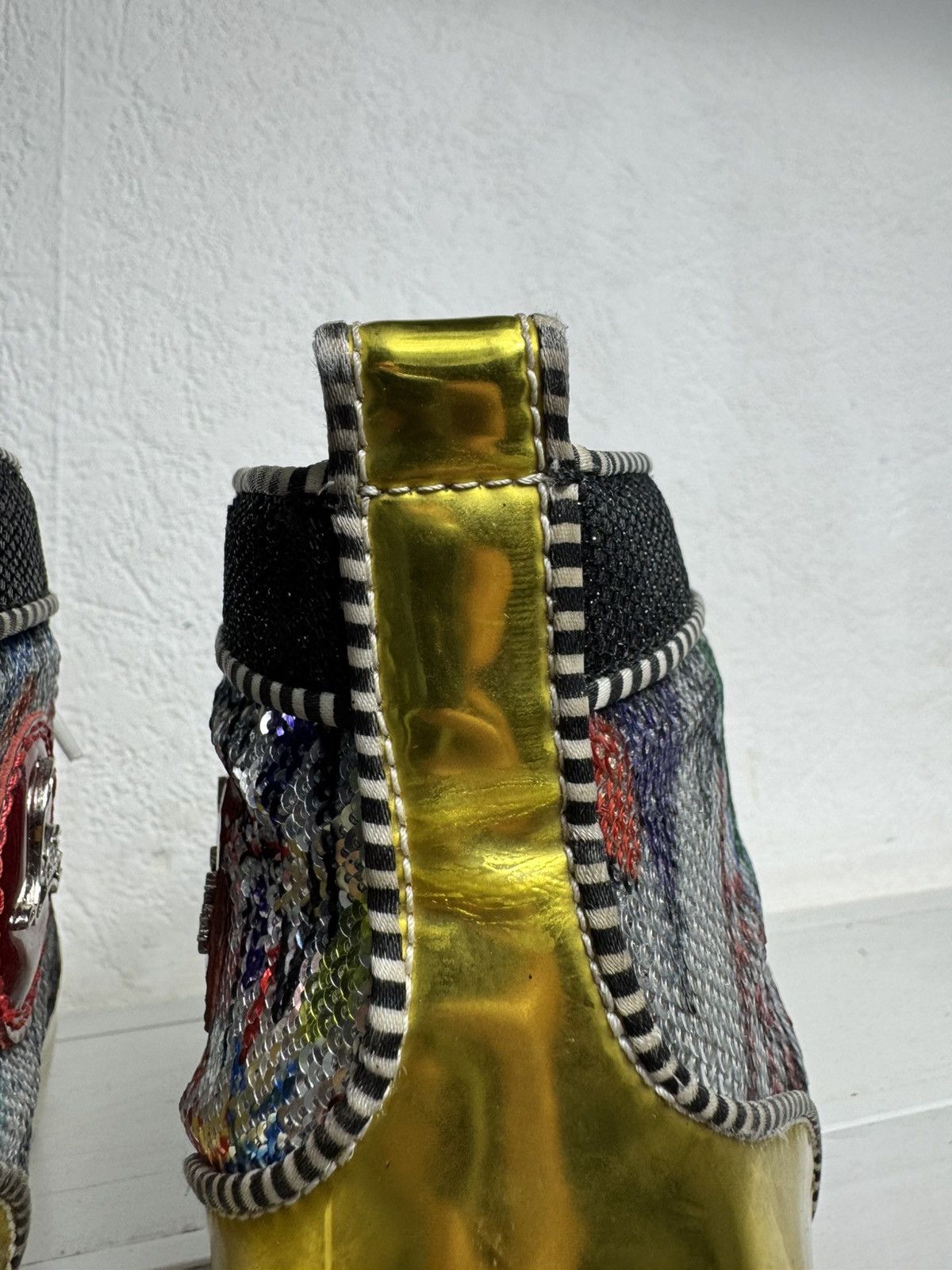 Christian Louboutin Christian Louboutin Graffiti Sequin High Sneakers Size 41 Size US 8 / EU 41 - 17 Thumbnail