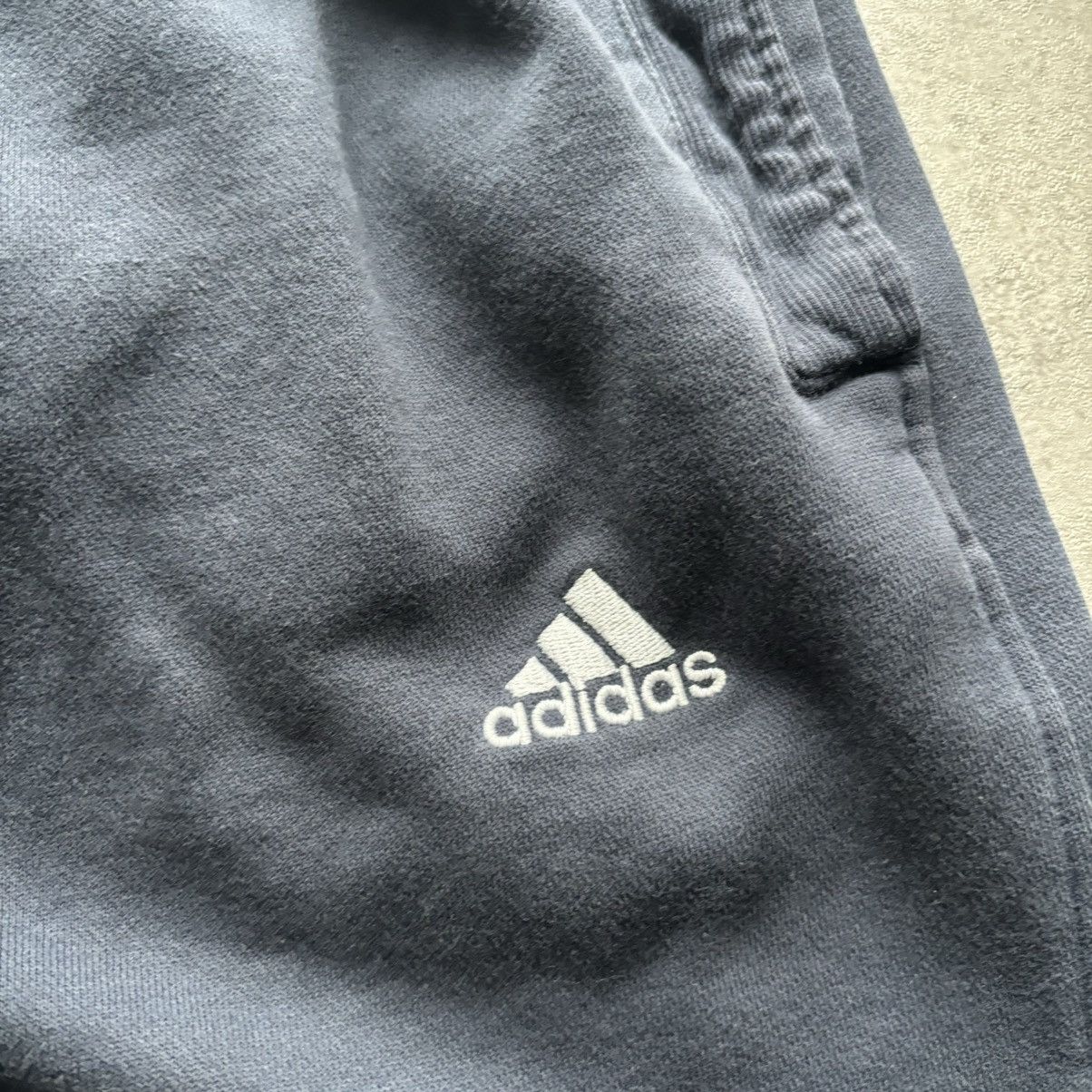 Adidas Y2k navy baggy adidas sweatpants Size US 34 / EU 50 - 2 Thumbnail