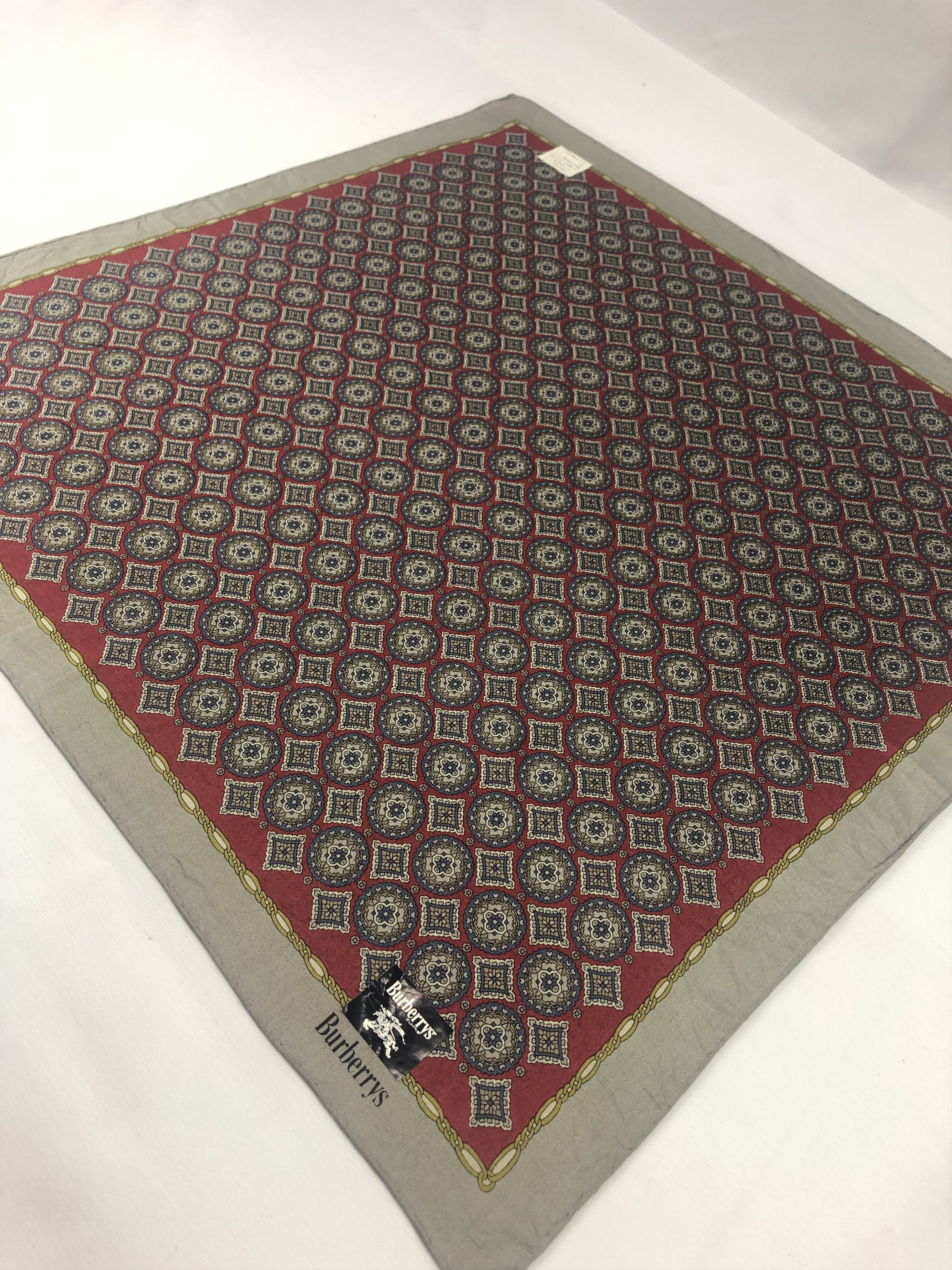 Burberry Burberry Handkerchief / Bandana / Neckerchief Size ONE SIZE - 4 Thumbnail