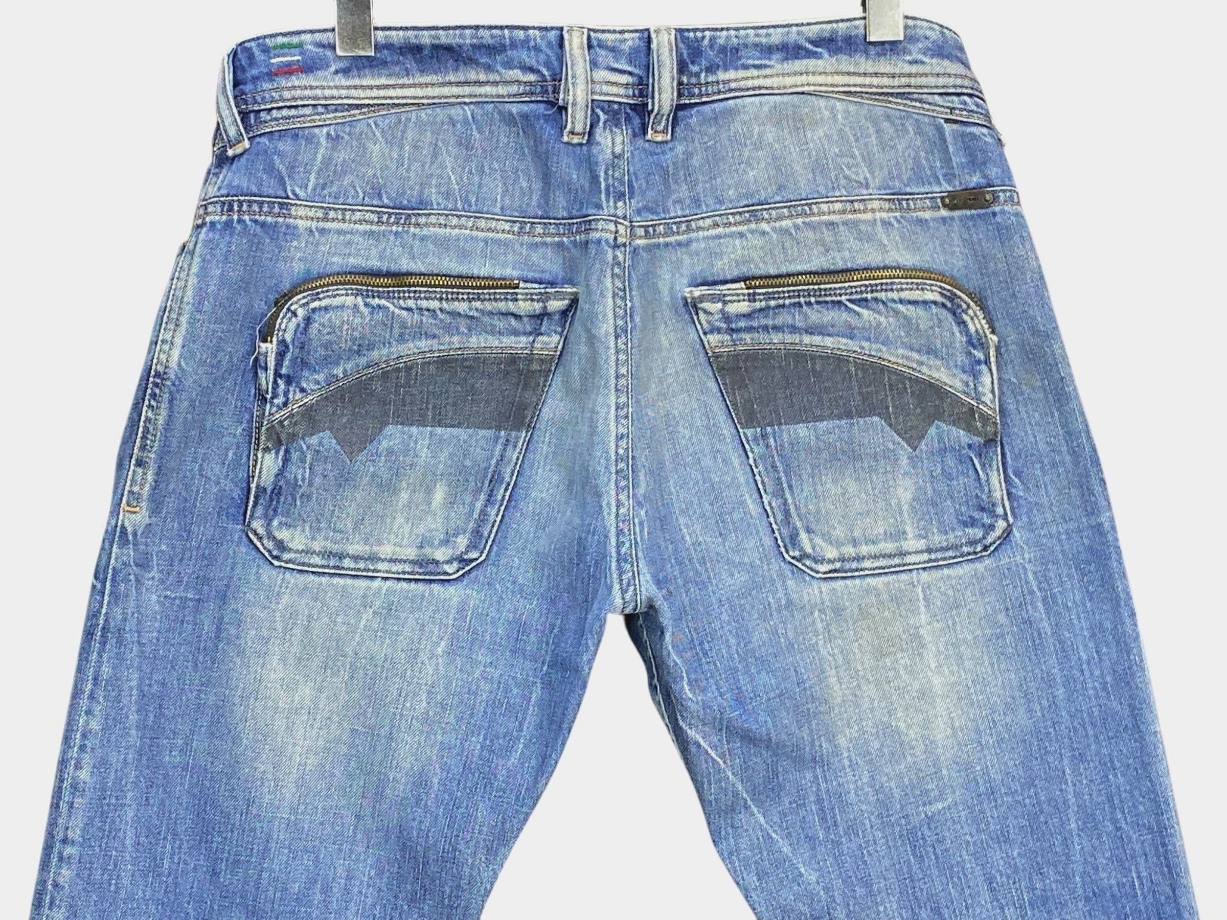 Diesel Diesel Distressed Jeans Faded Jeans Made in Italy Size US 31 - 5 Thumbnail