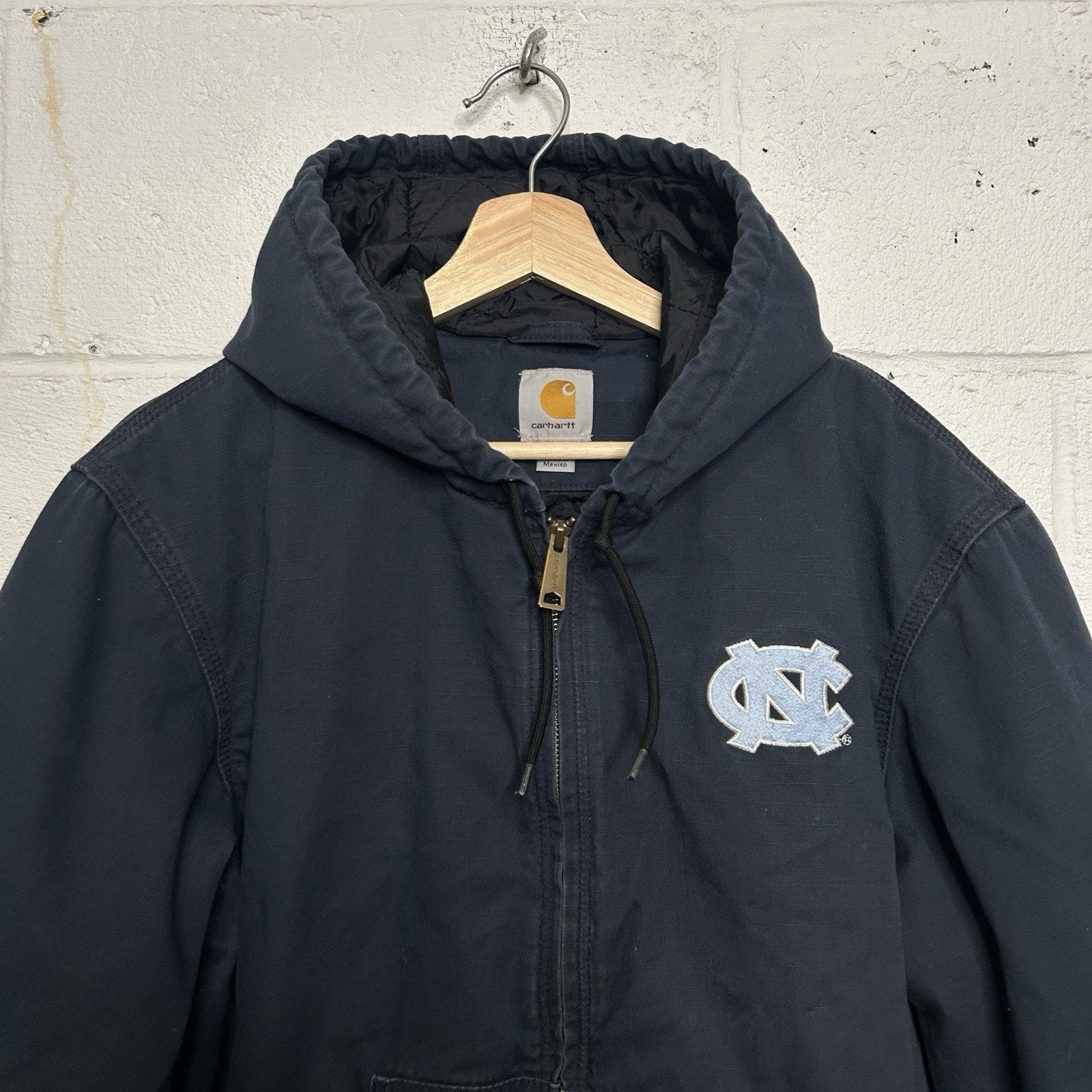 Carhartt Y2K Carhartt Ripstop Hooded Active Jacket "UNC Tarheels" Size US M / EU 48-50 / 2 - 3 Thumbnail