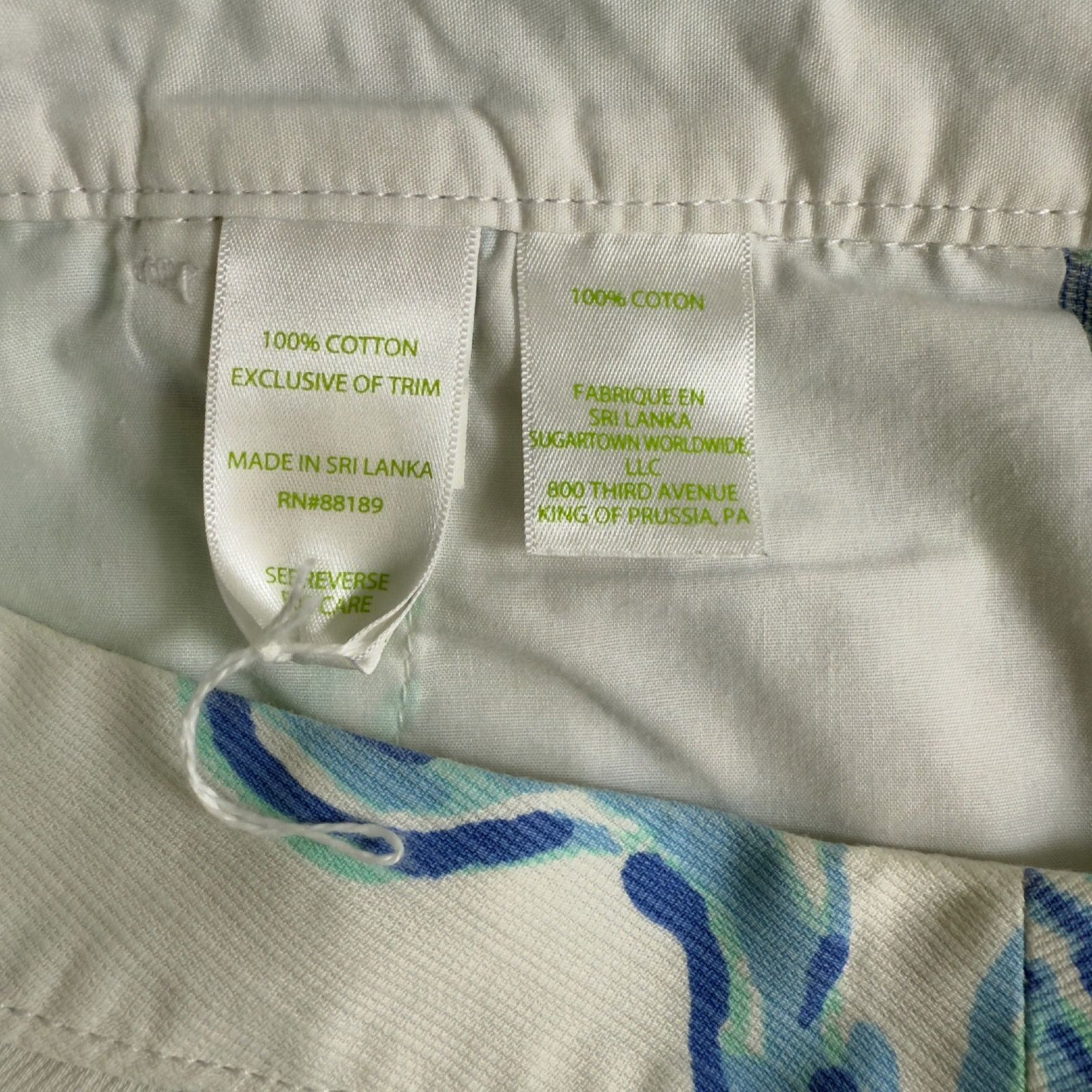 Lilly Pulitzer Lilly Pulitzer Buttercup Scalloped Short Blue & White Shell Size 26" / US 2 / IT 38 - 6 Thumbnail