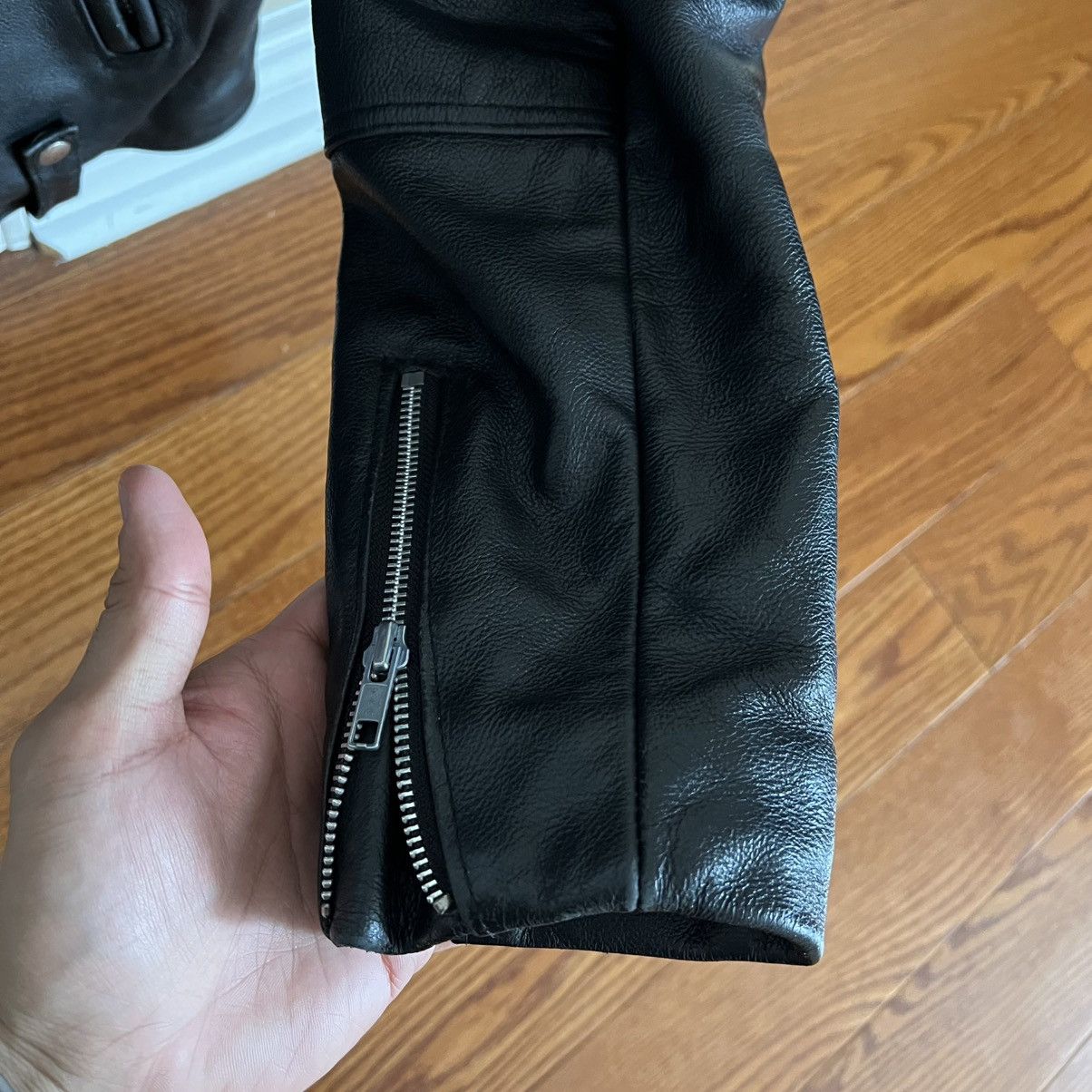Vintage Leather Biker Jacket Vintage Heavy Real Leather Size US M / EU 48-50 / 2 - 5 Thumbnail