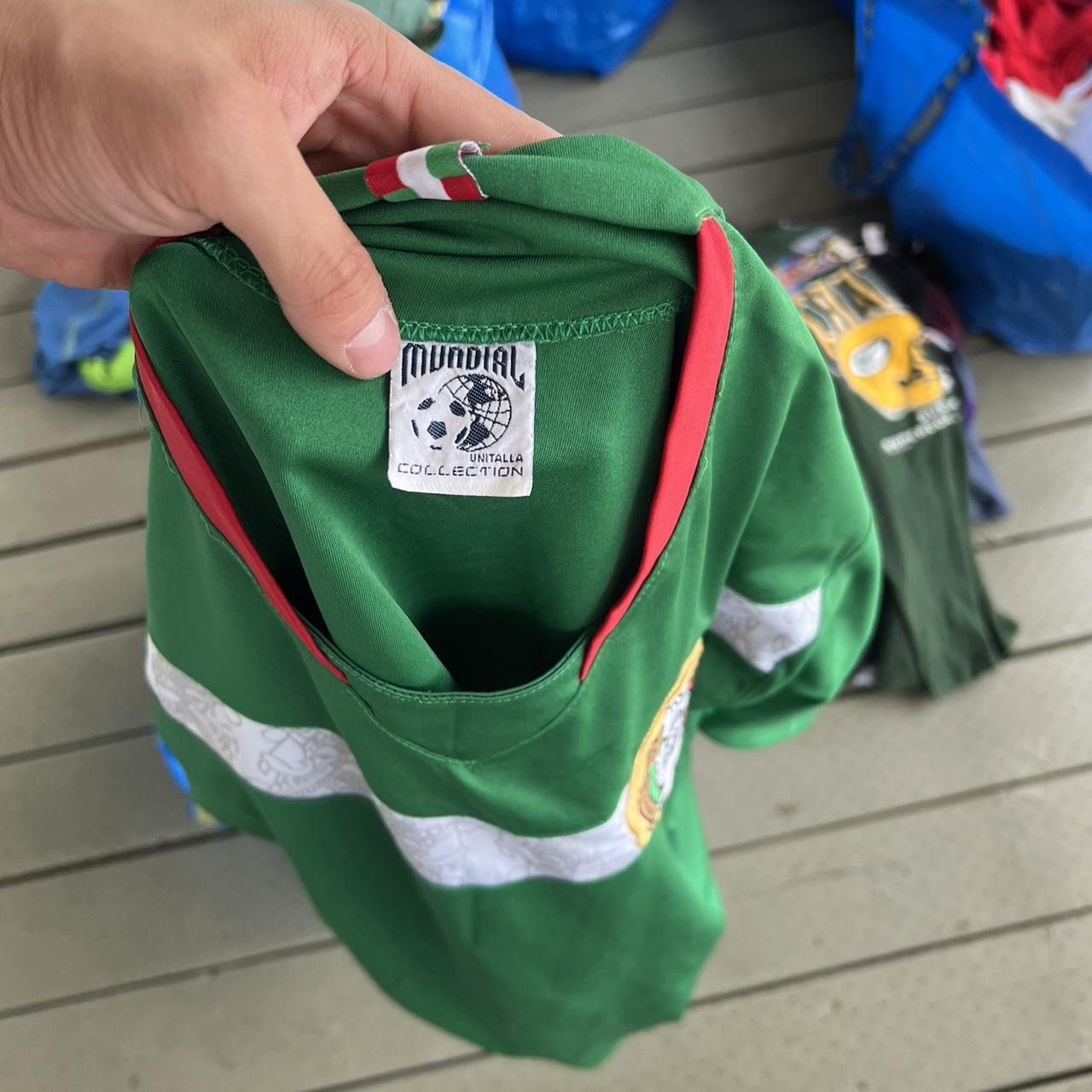 Vintage 2006 Team Mexico Soccer Jersey Seleccion Nacional De Mexico Size US L / EU 52-54 / 3 - 6 Thumbnail