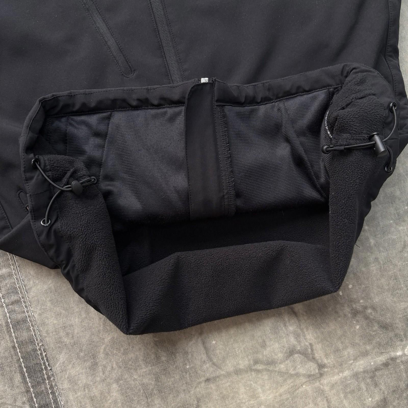 Other Tesla Collision Center Full Zip Soft Shell Employee Jacket Size M / US 6-8 / IT 42-44 - 8 Thumbnail